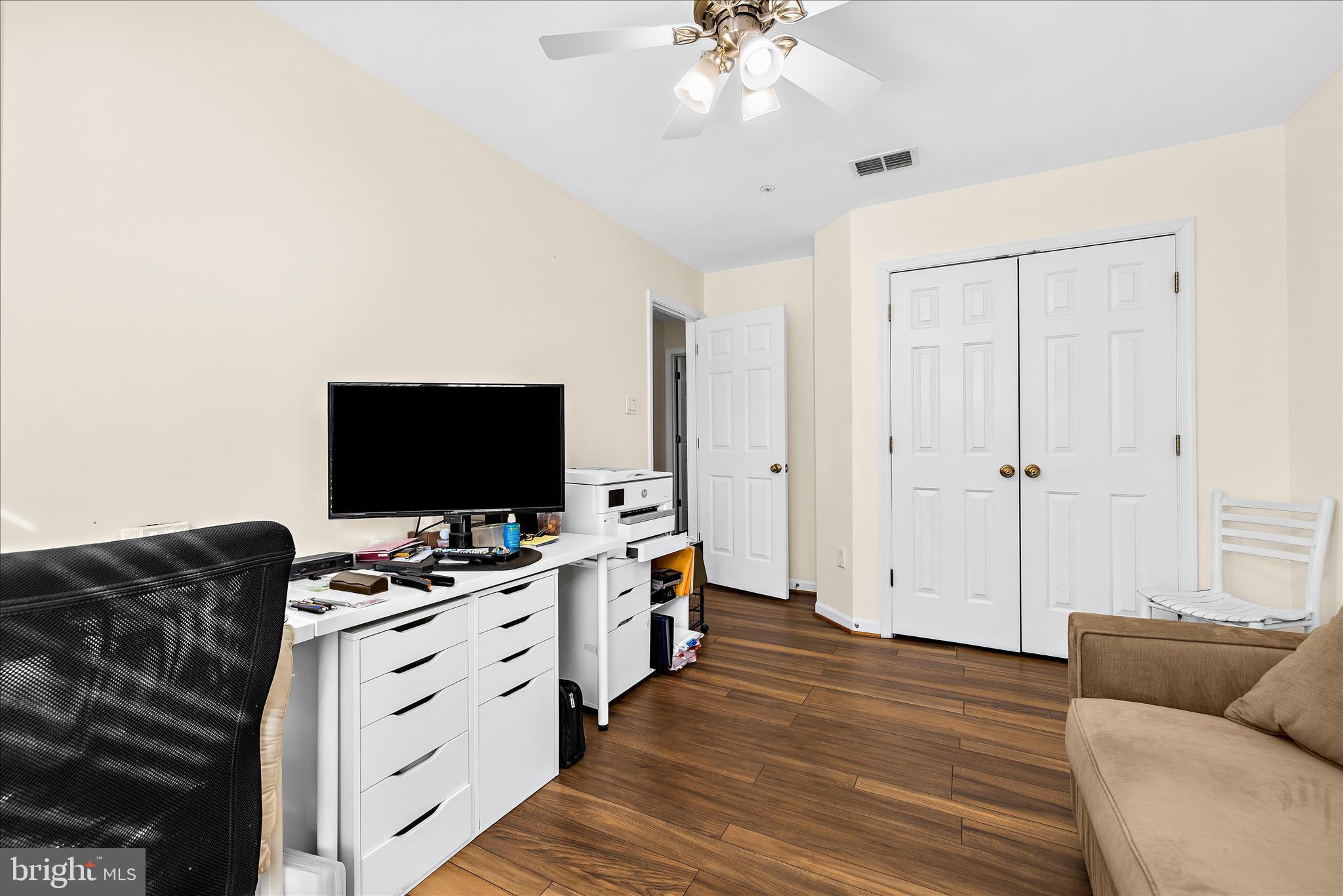 FOUR SEASONS ESTATES - Residential