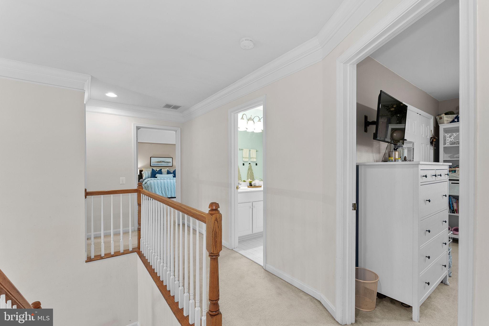 LAUREL HILL LANDBAY - Residential