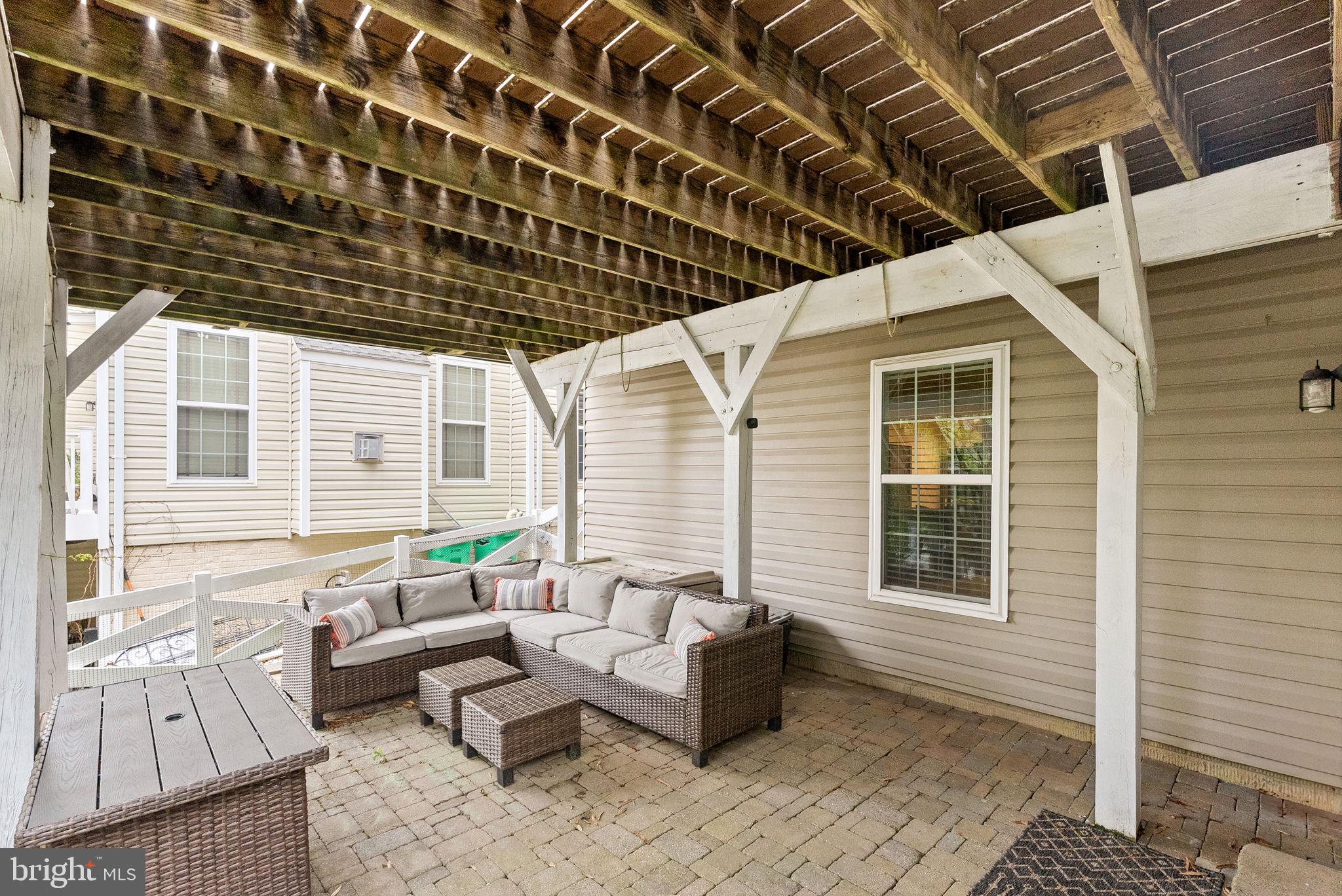 LAUREL HILL LANDBAY - Residential