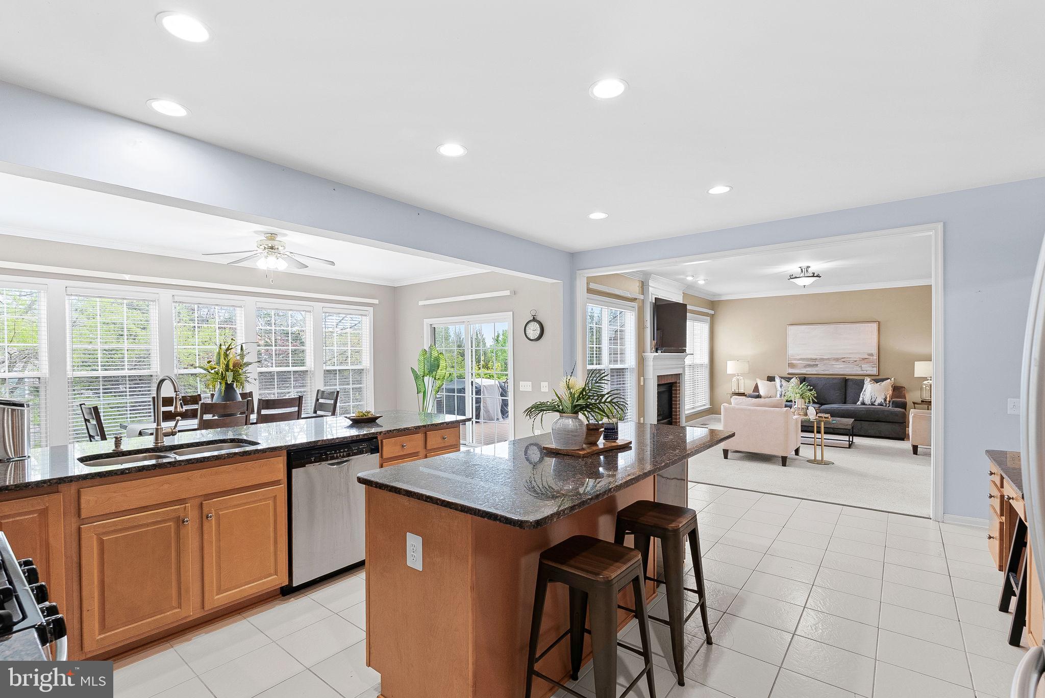 LAUREL HILL LANDBAY - Residential