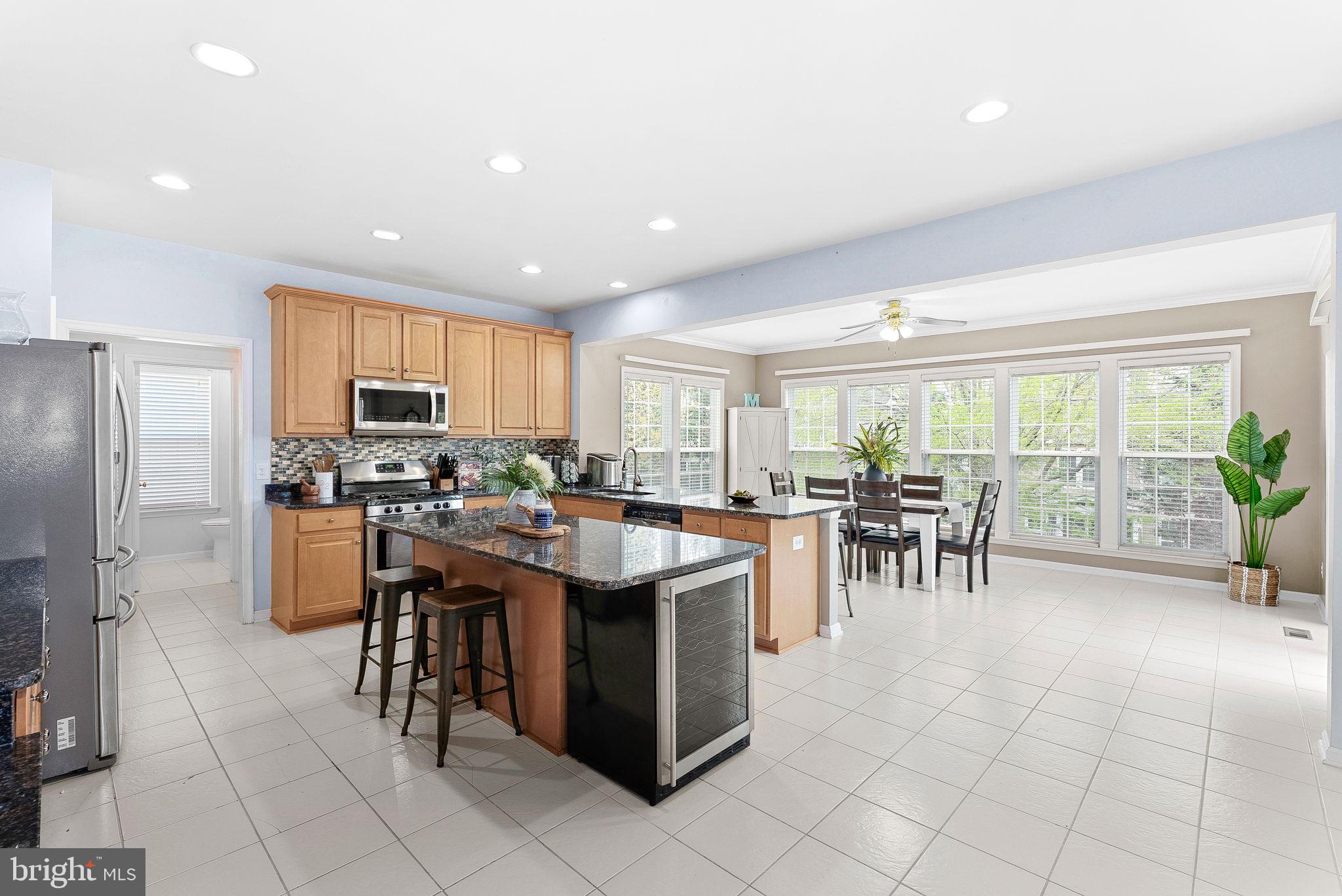 LAUREL HILL LANDBAY - Residential