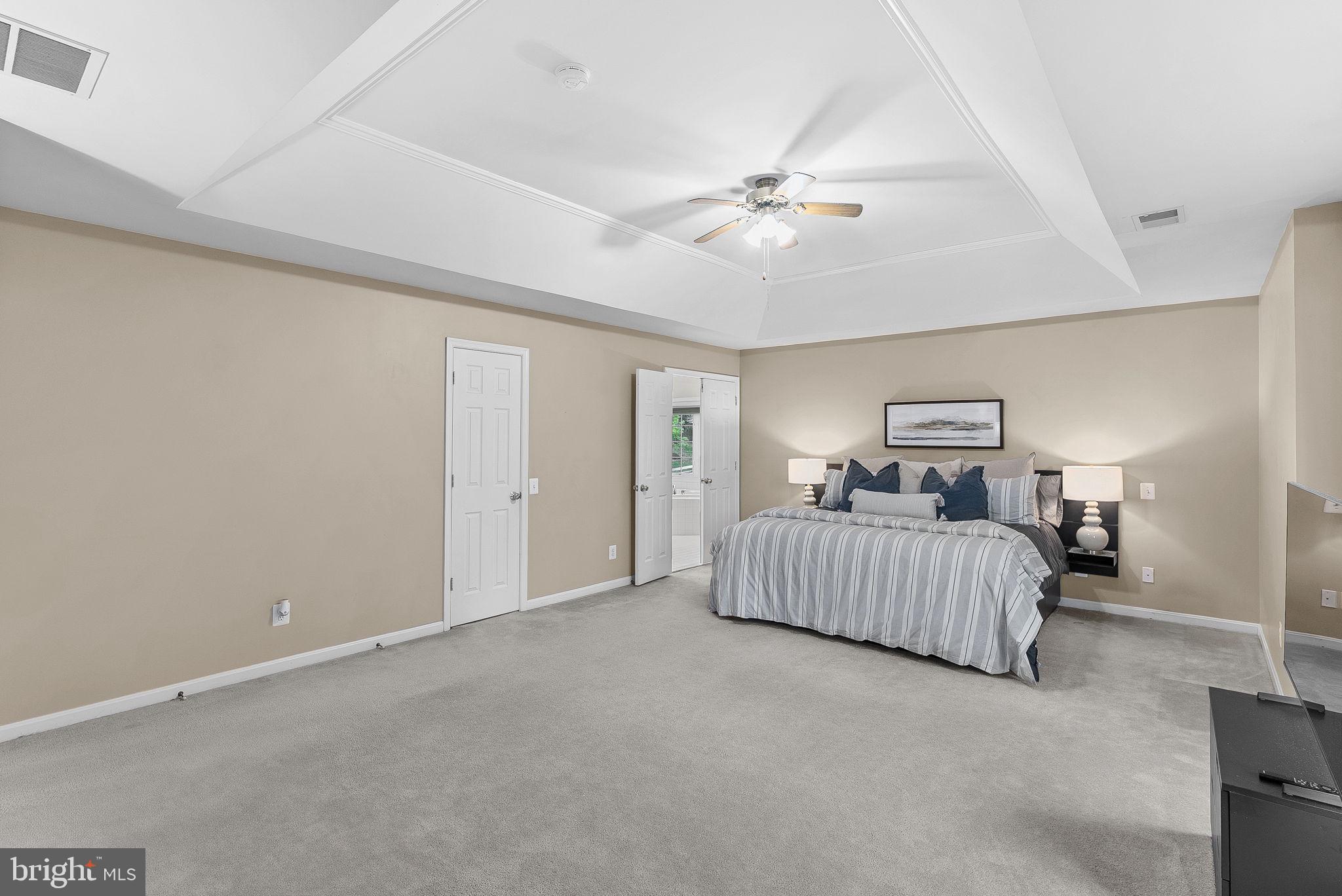 LAUREL HILL LANDBAY - Residential