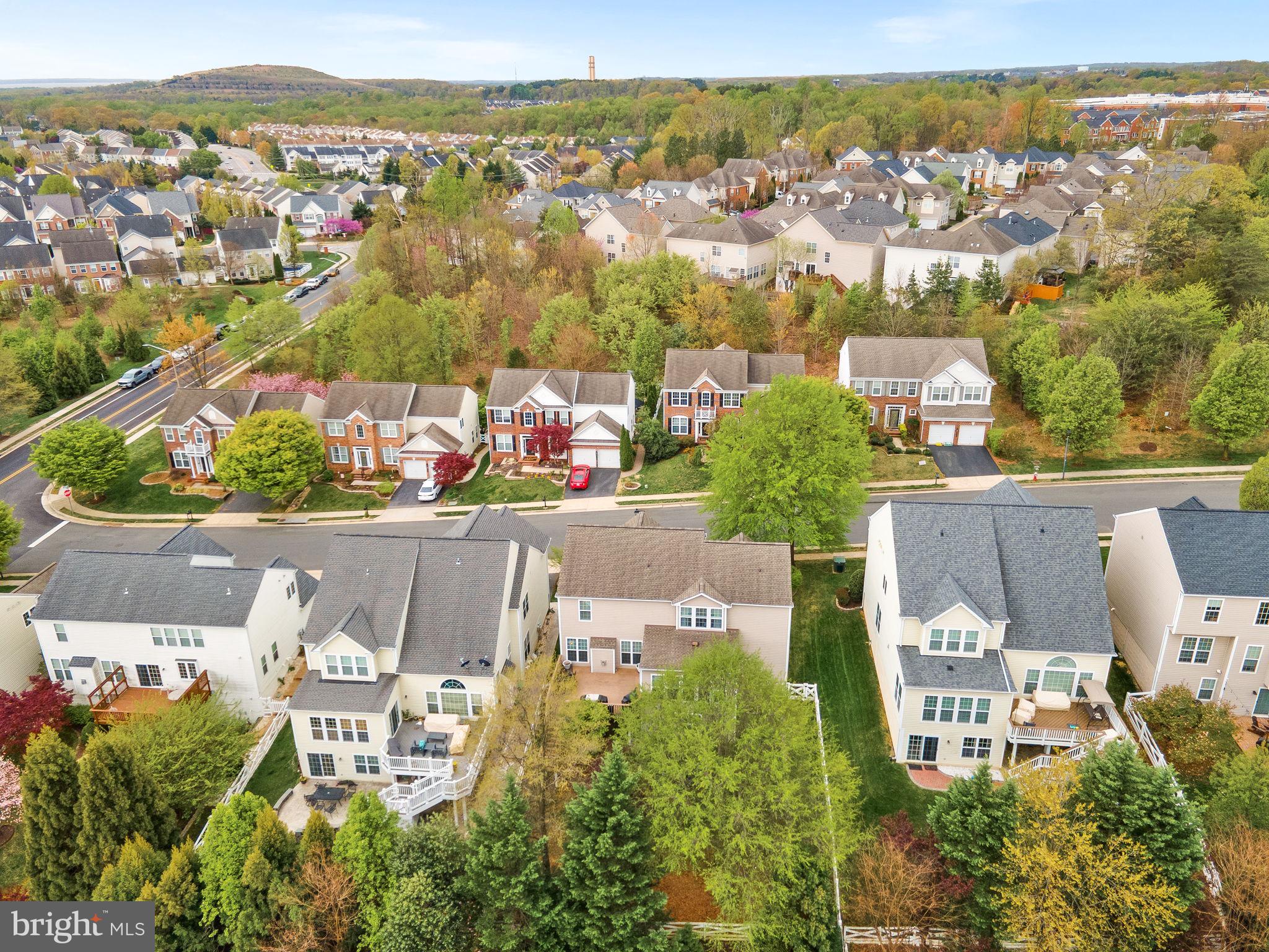 LAUREL HILL LANDBAY - Residential