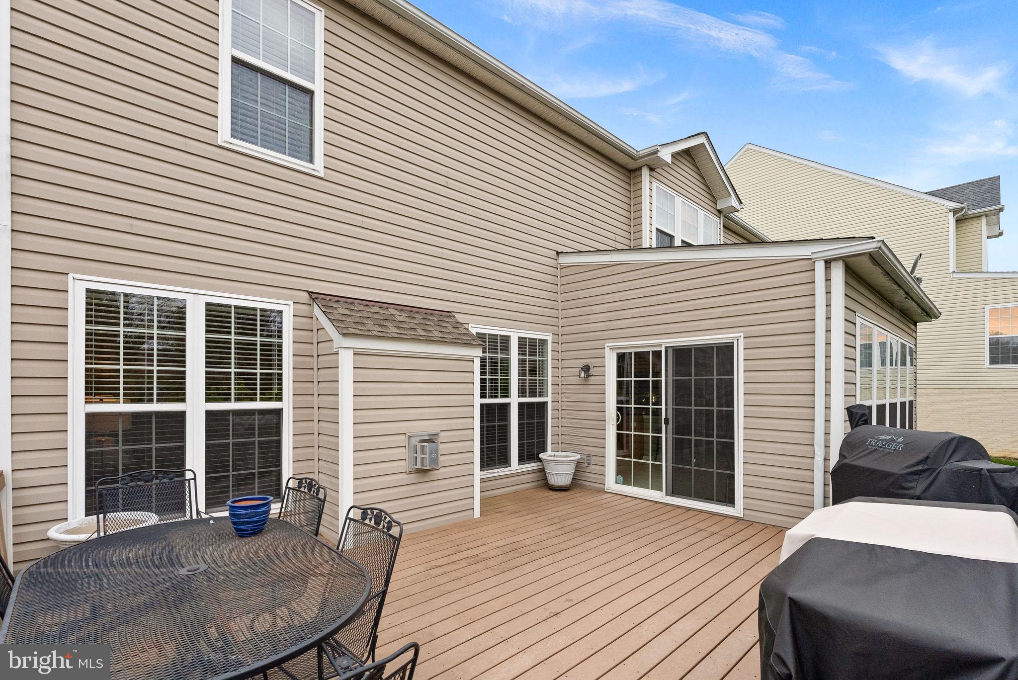 LAUREL HILL LANDBAY - Residential