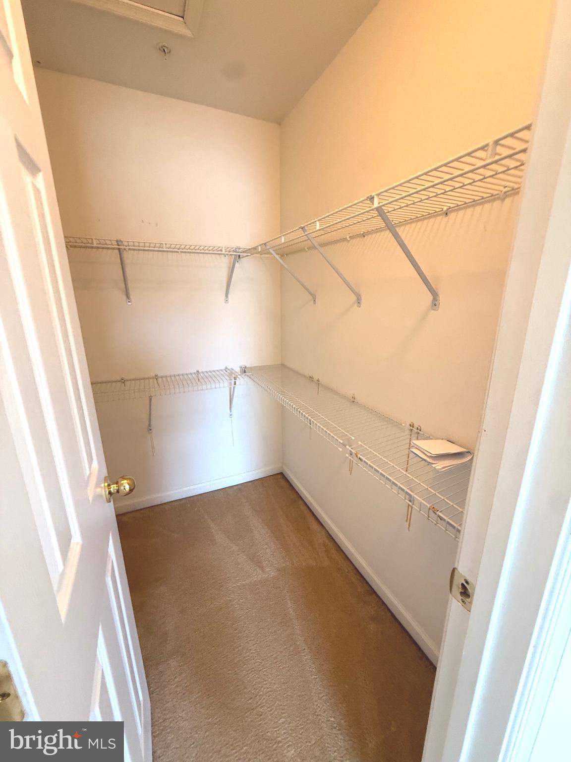 WESTBURY PUB - Residential