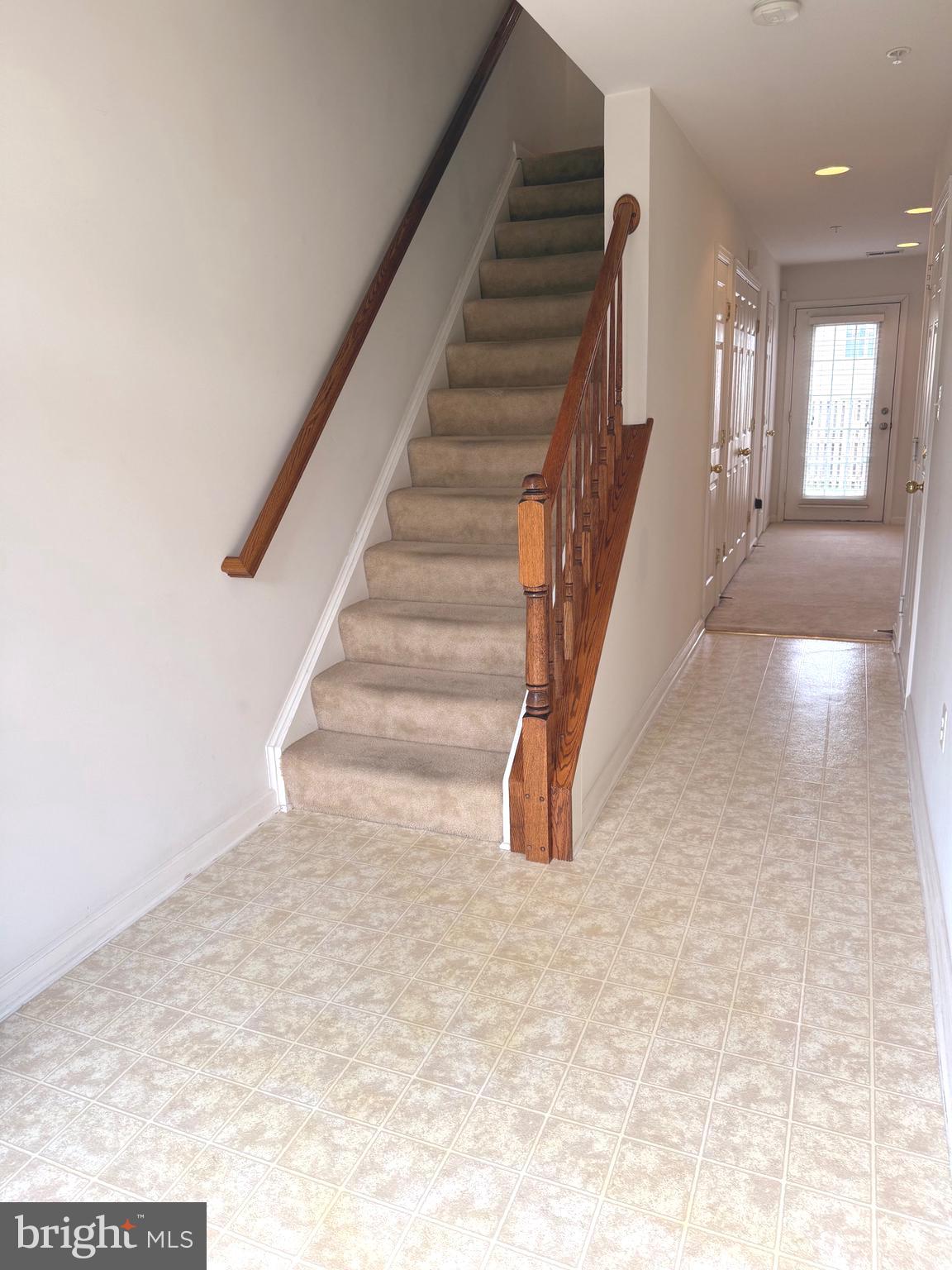 WESTBURY PUB - Residential