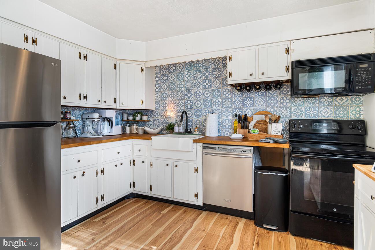 BRYN GWELED HOMEST - Residential