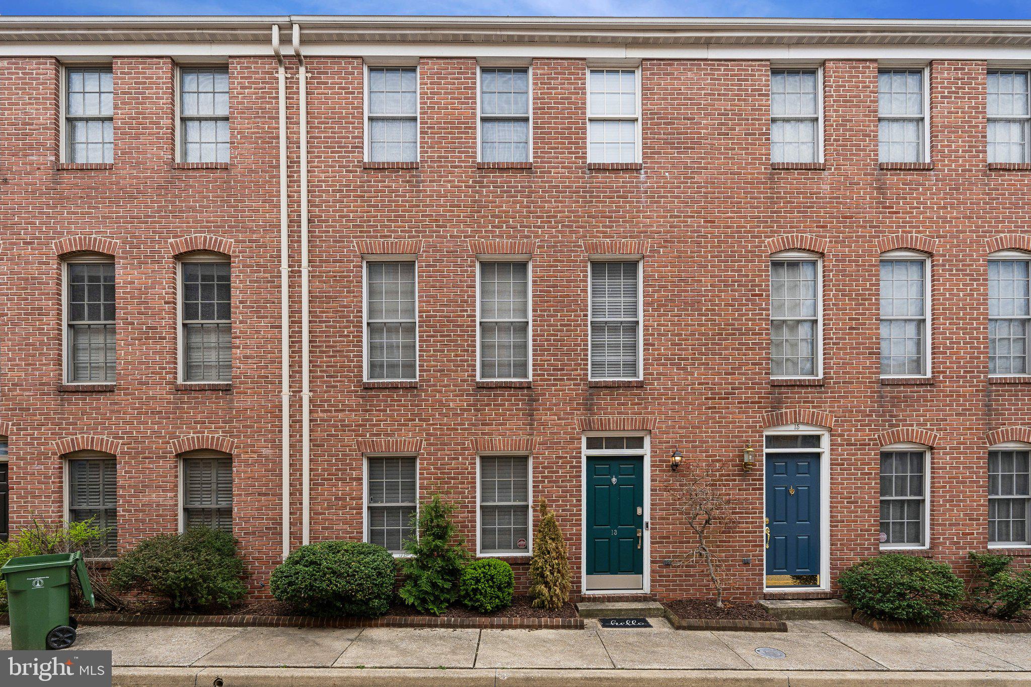 FEDERAL HILL HISTORIC DISTRICT - Residential Lease