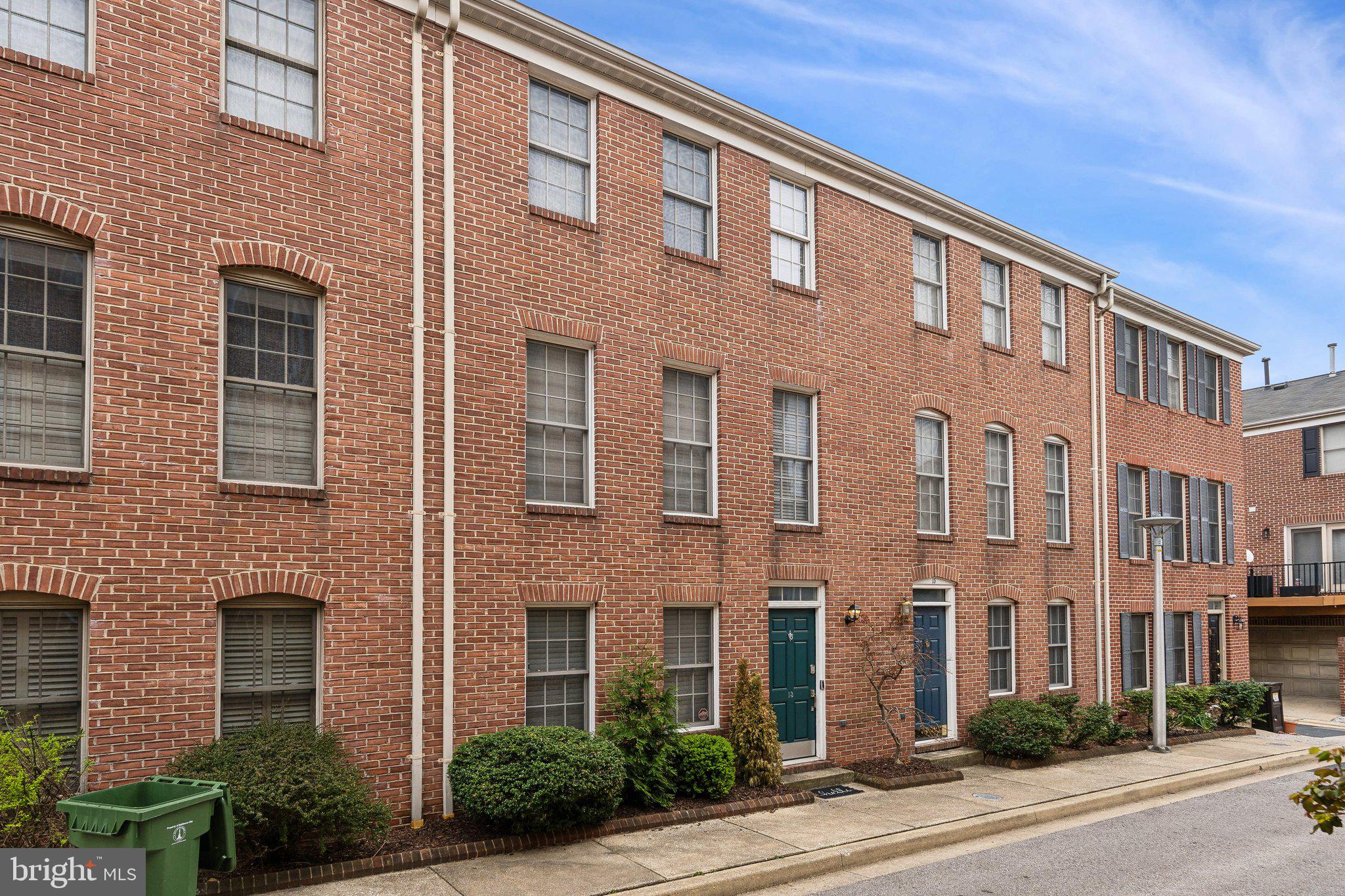 FEDERAL HILL HISTORIC DISTRICT - Residential Lease