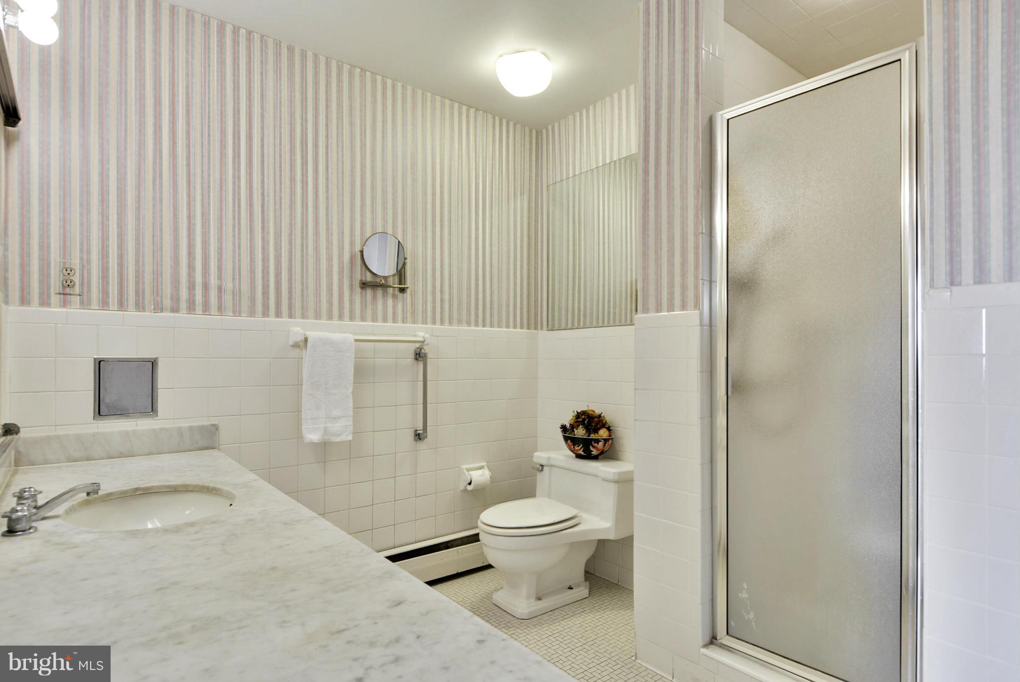 ELEVEN SLADE - Residential