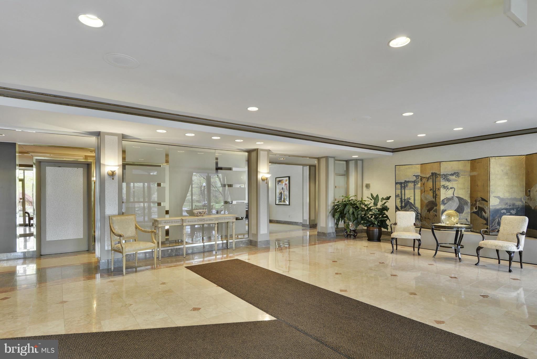 ELEVEN SLADE - Residential