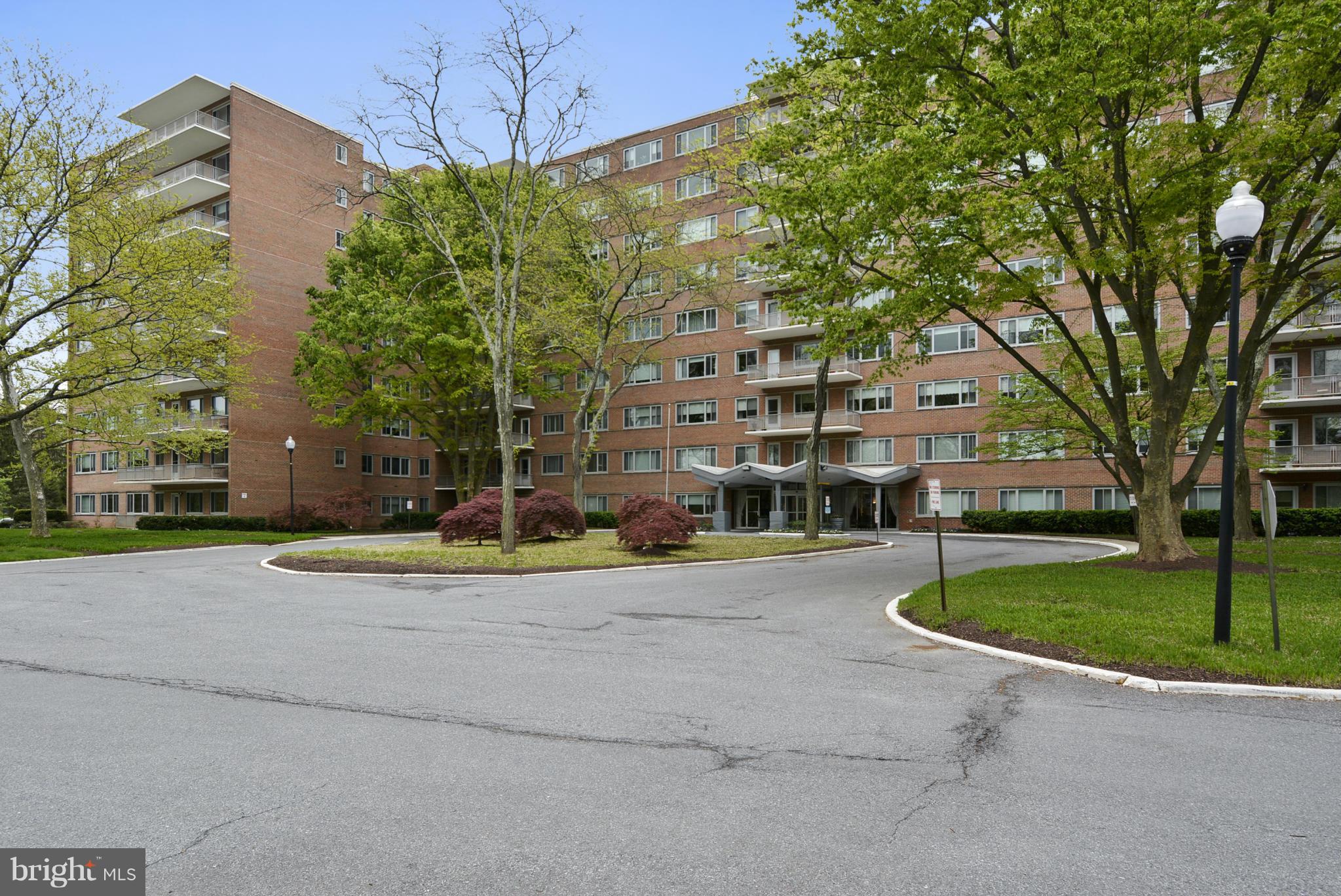 ELEVEN SLADE - Residential