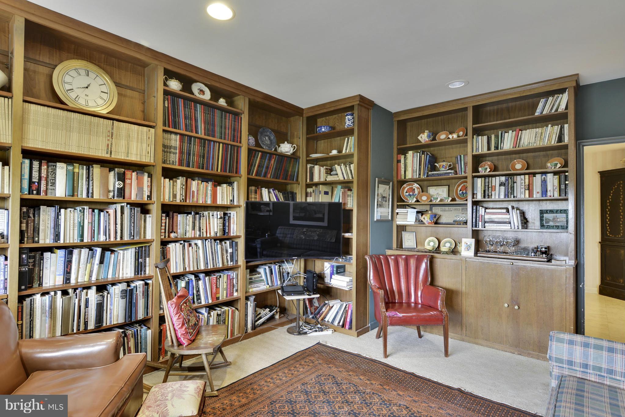 ELEVEN SLADE - Residential