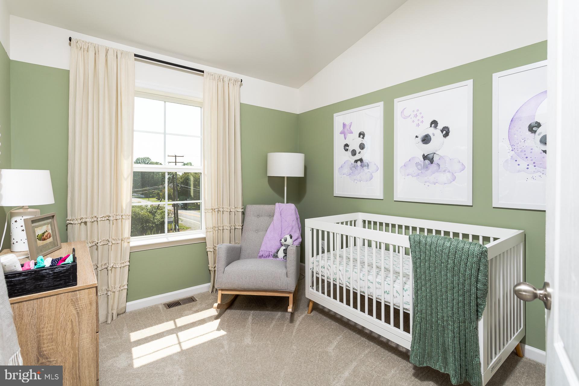 KING'S CROSSING - Residential