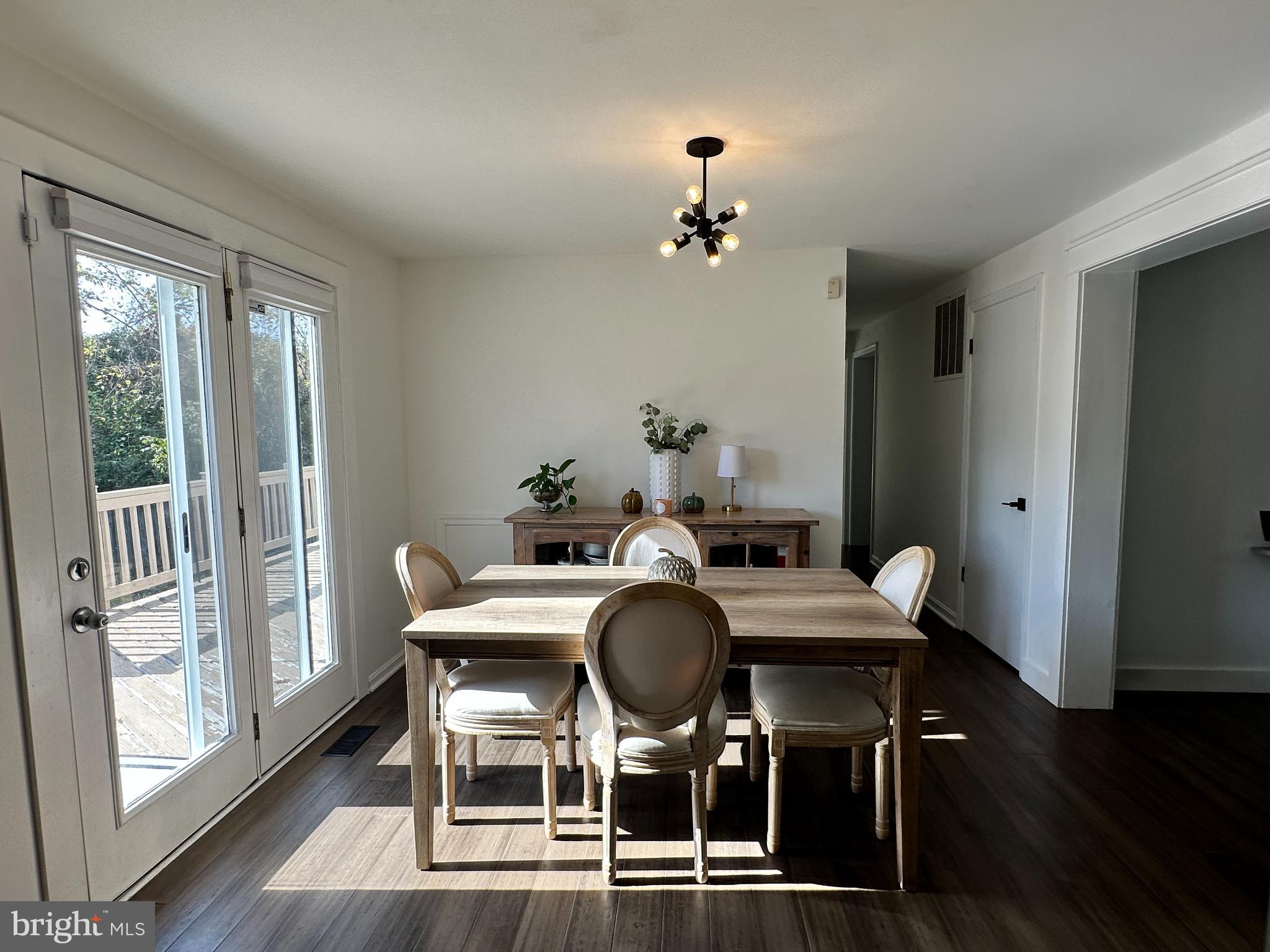 IDYLWOOD - Residential