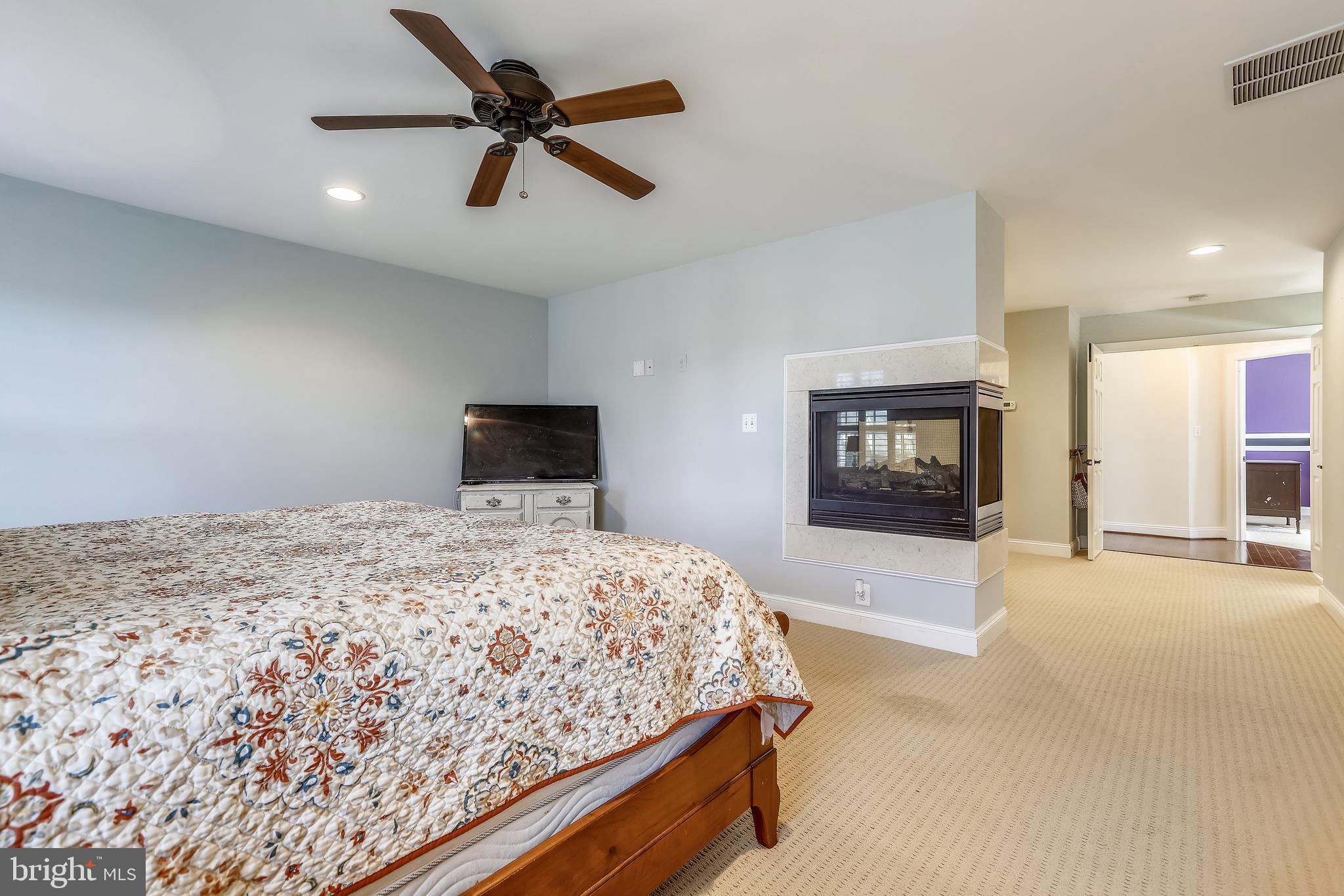 NORTH BROOK - Residential