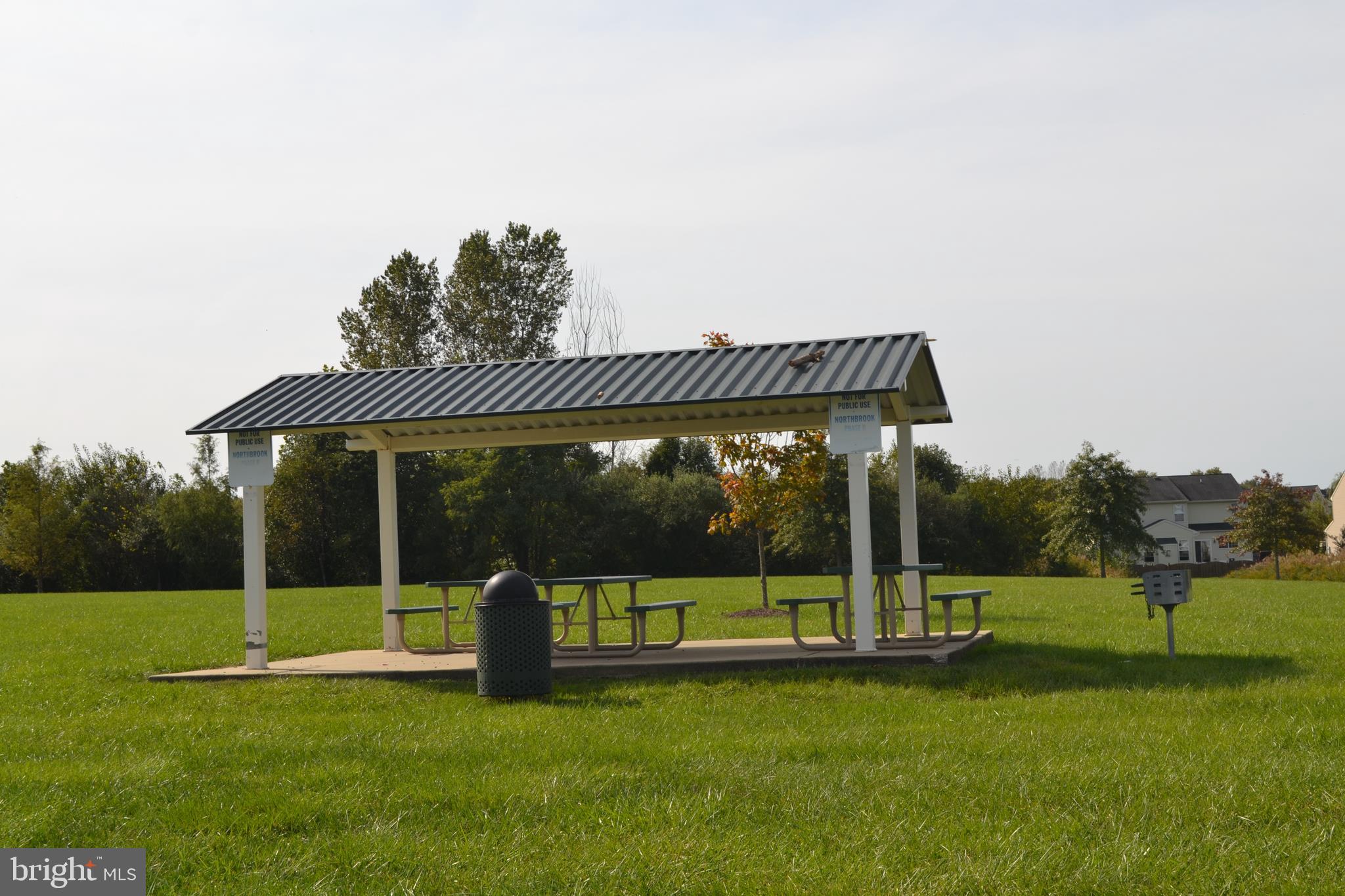 NORTH BROOK - Residential