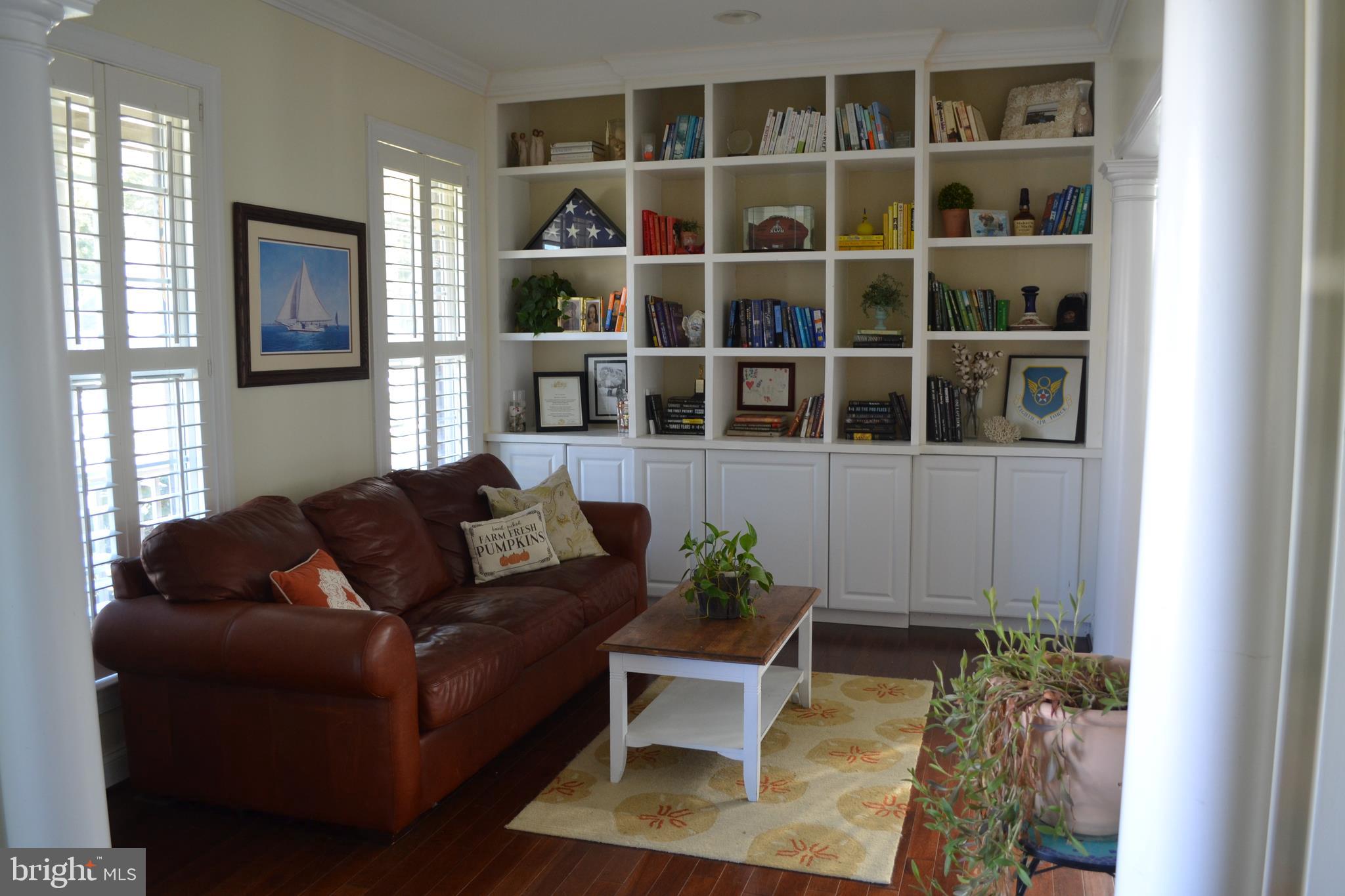 NORTH BROOK - Residential