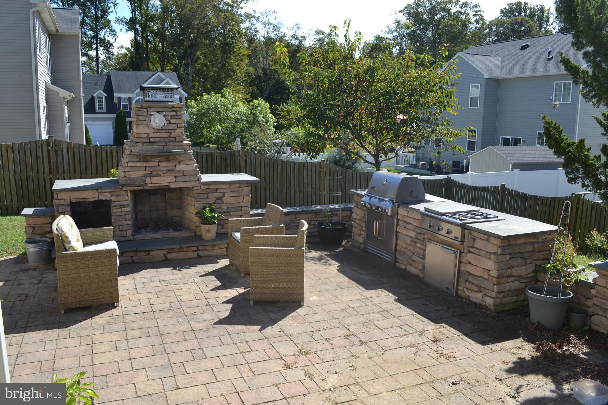 NORTH BROOK - Residential