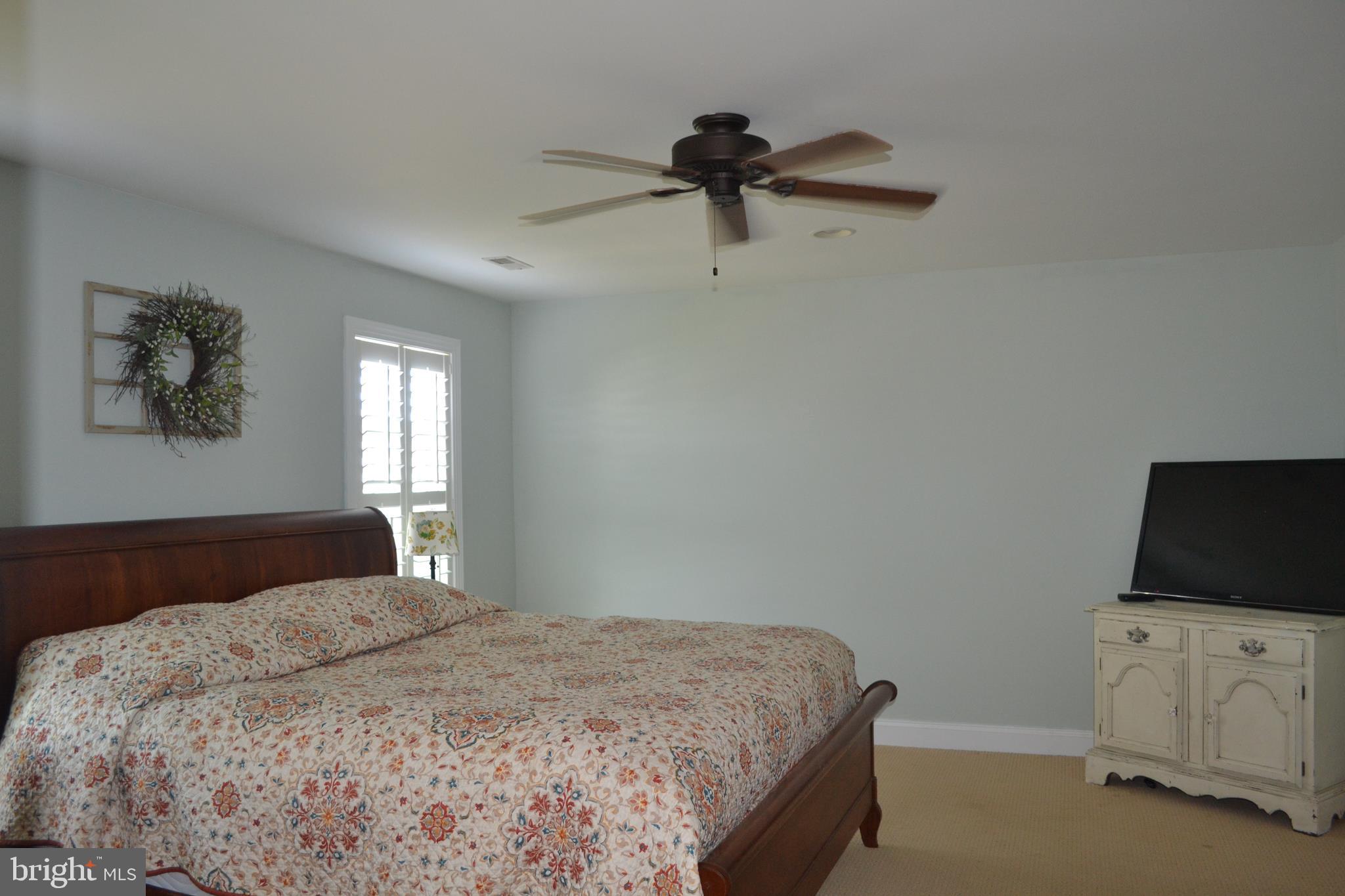 NORTH BROOK - Residential