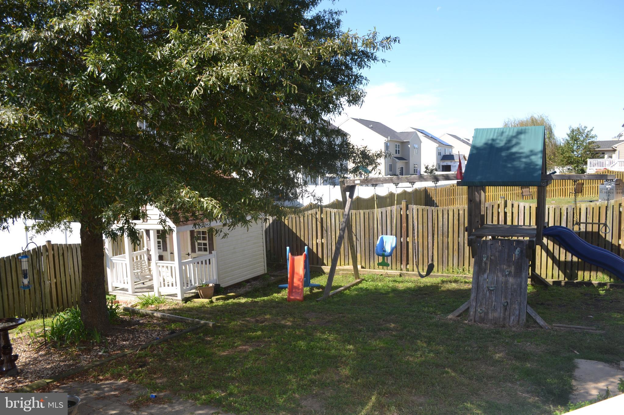 NORTH BROOK - Residential