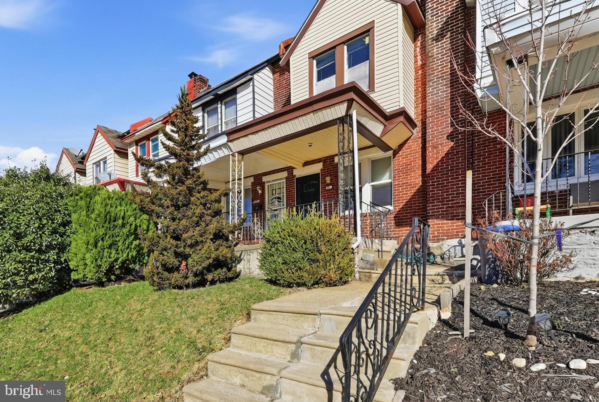 WEST OAK LANE - Residential