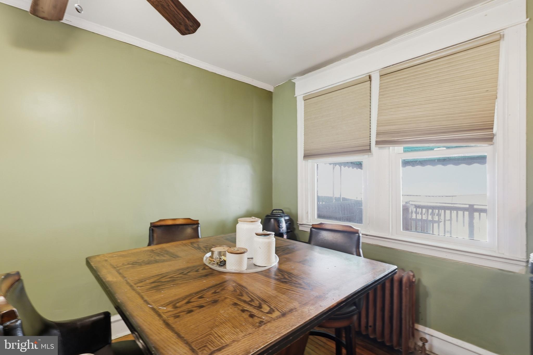 WEST OAK LANE - Residential