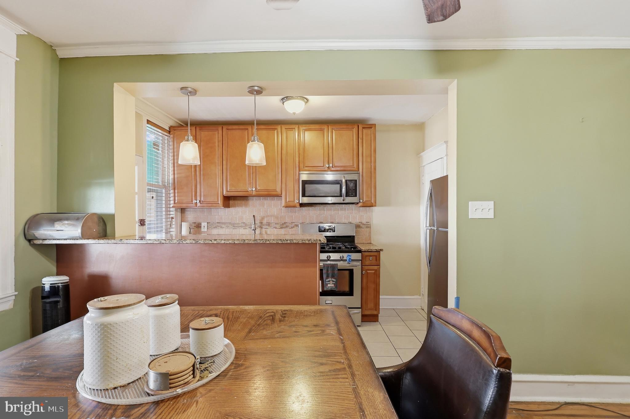 WEST OAK LANE - Residential