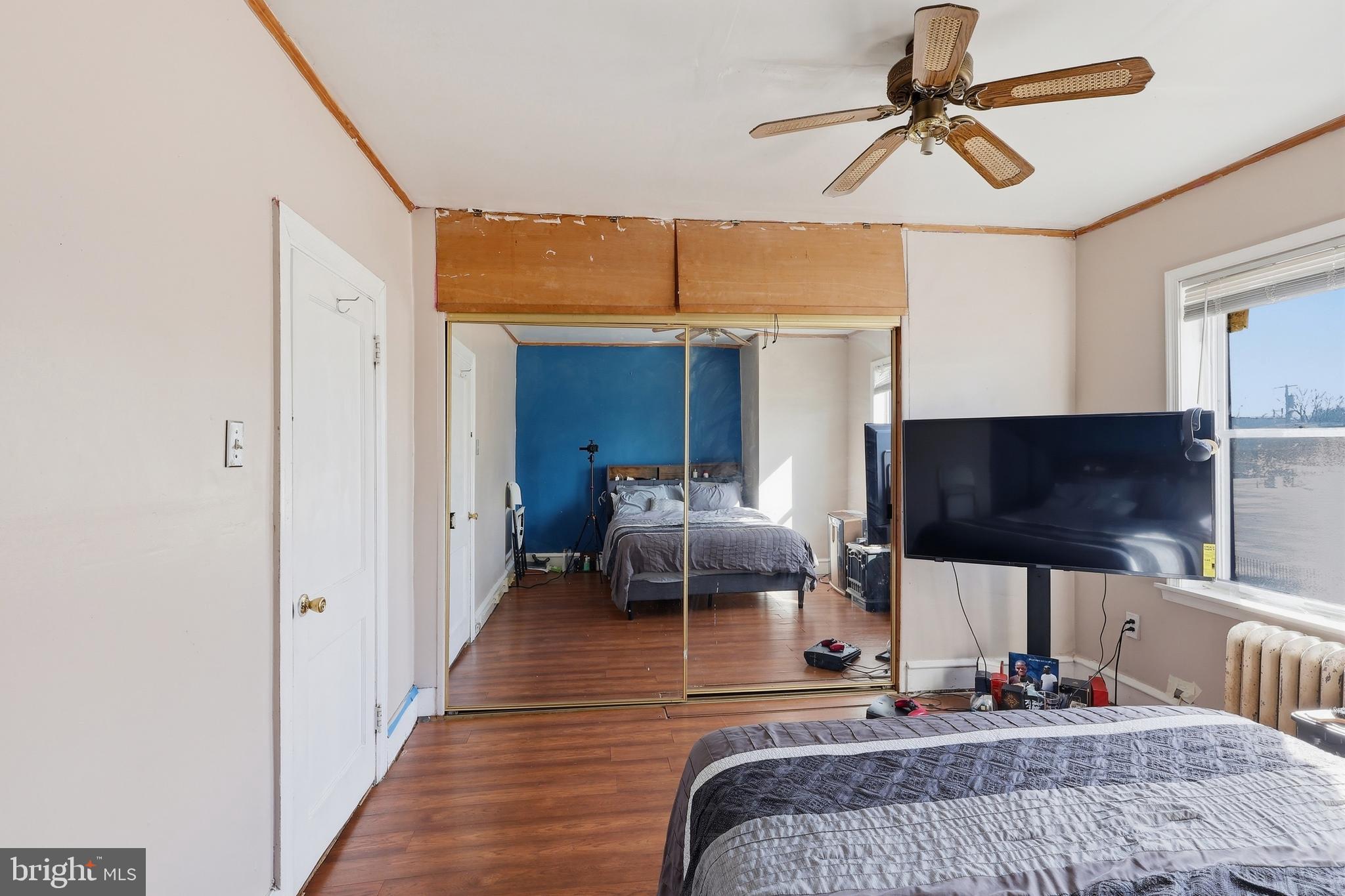 WEST OAK LANE - Residential