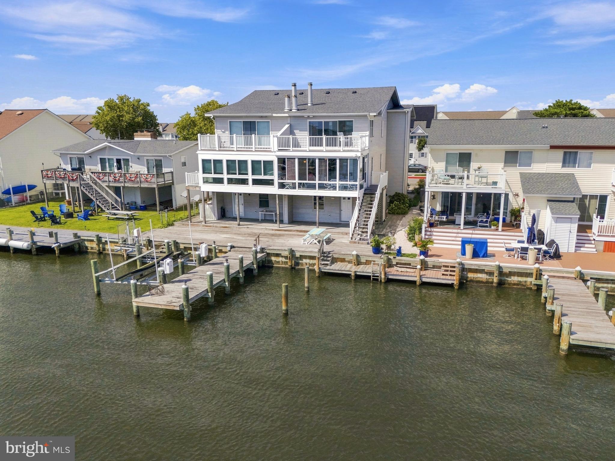 607 SALT SPRAY ROAD A