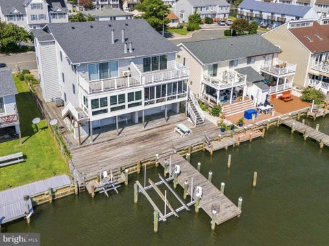 Townhouse For Sale - 607 Salt Spray Road<br/> OCEAN CITY, MD 21842