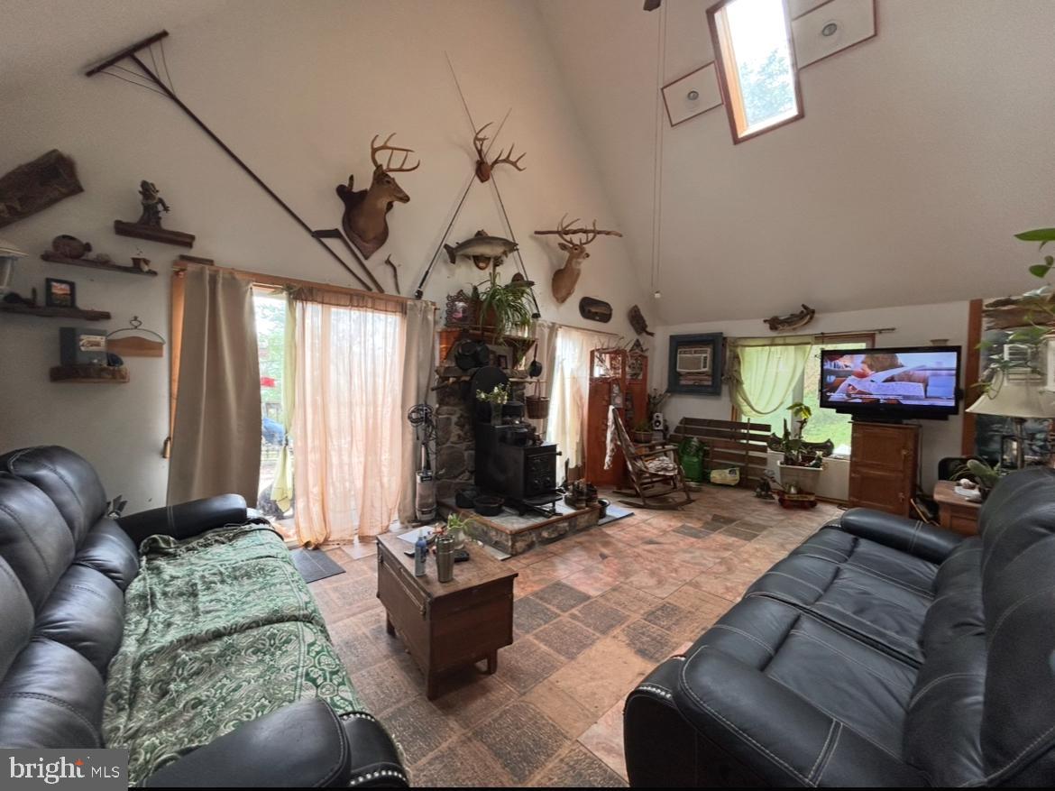 RITTERS HIDDEN VALLEY - Residential