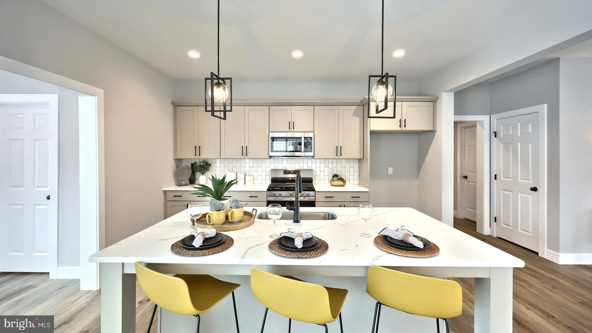 WRIGHT'S LANDING - Residential