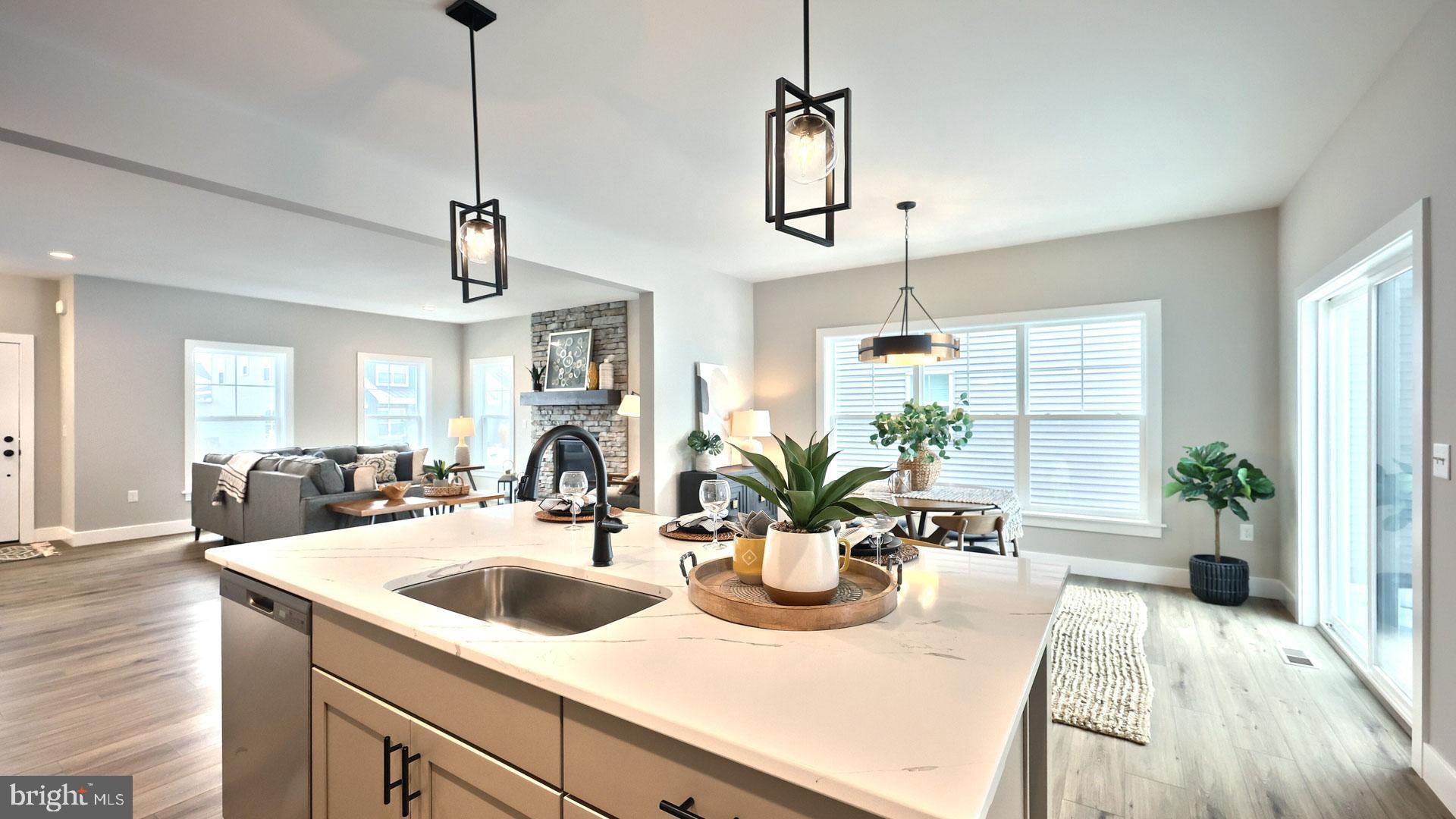 WRIGHT'S LANDING - Residential