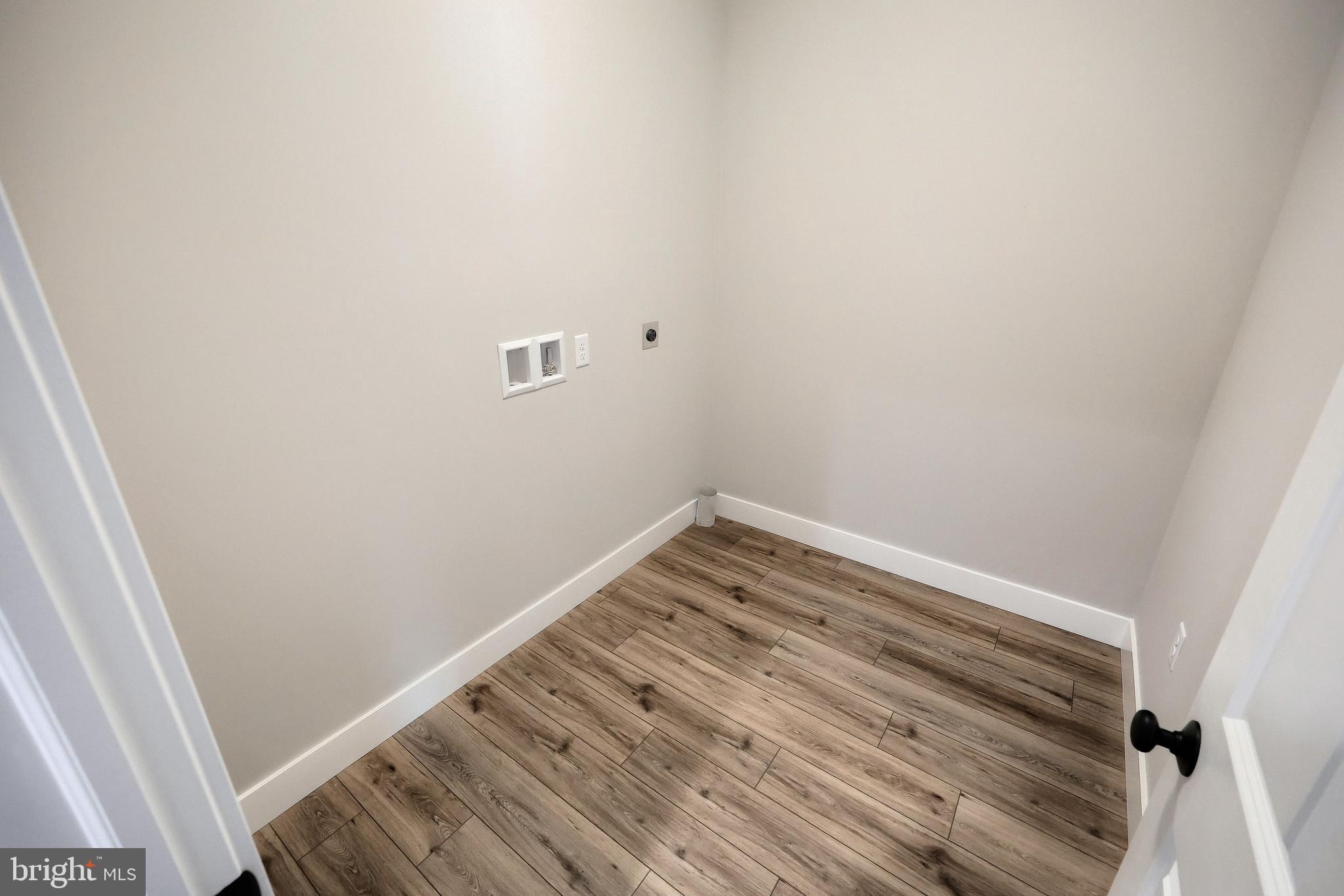 WRIGHT'S LANDING - Residential