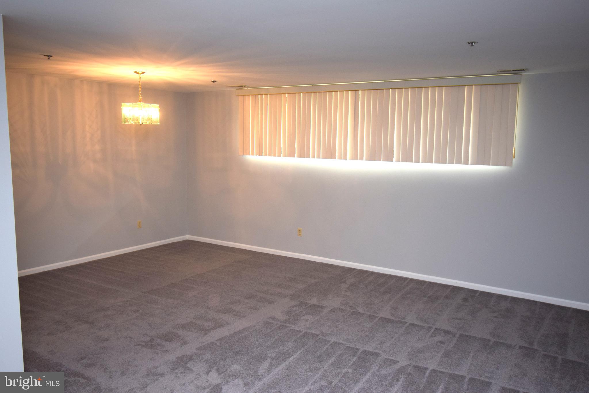 7203 ROCKLAND HILLS DRIVE T03