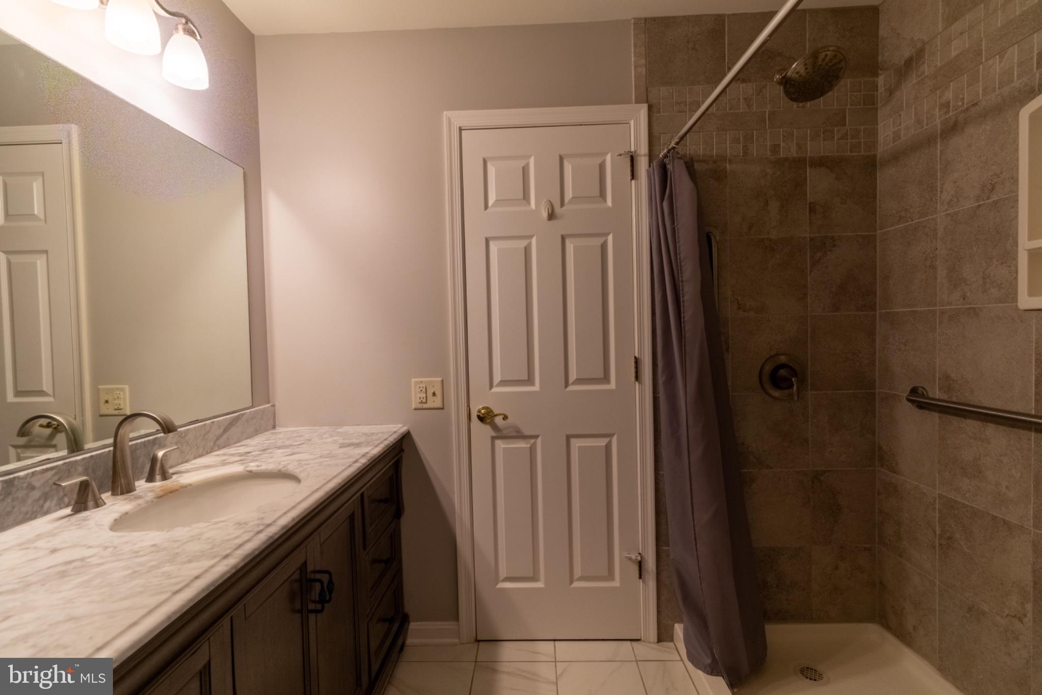 ROCKLEDGE - Residential