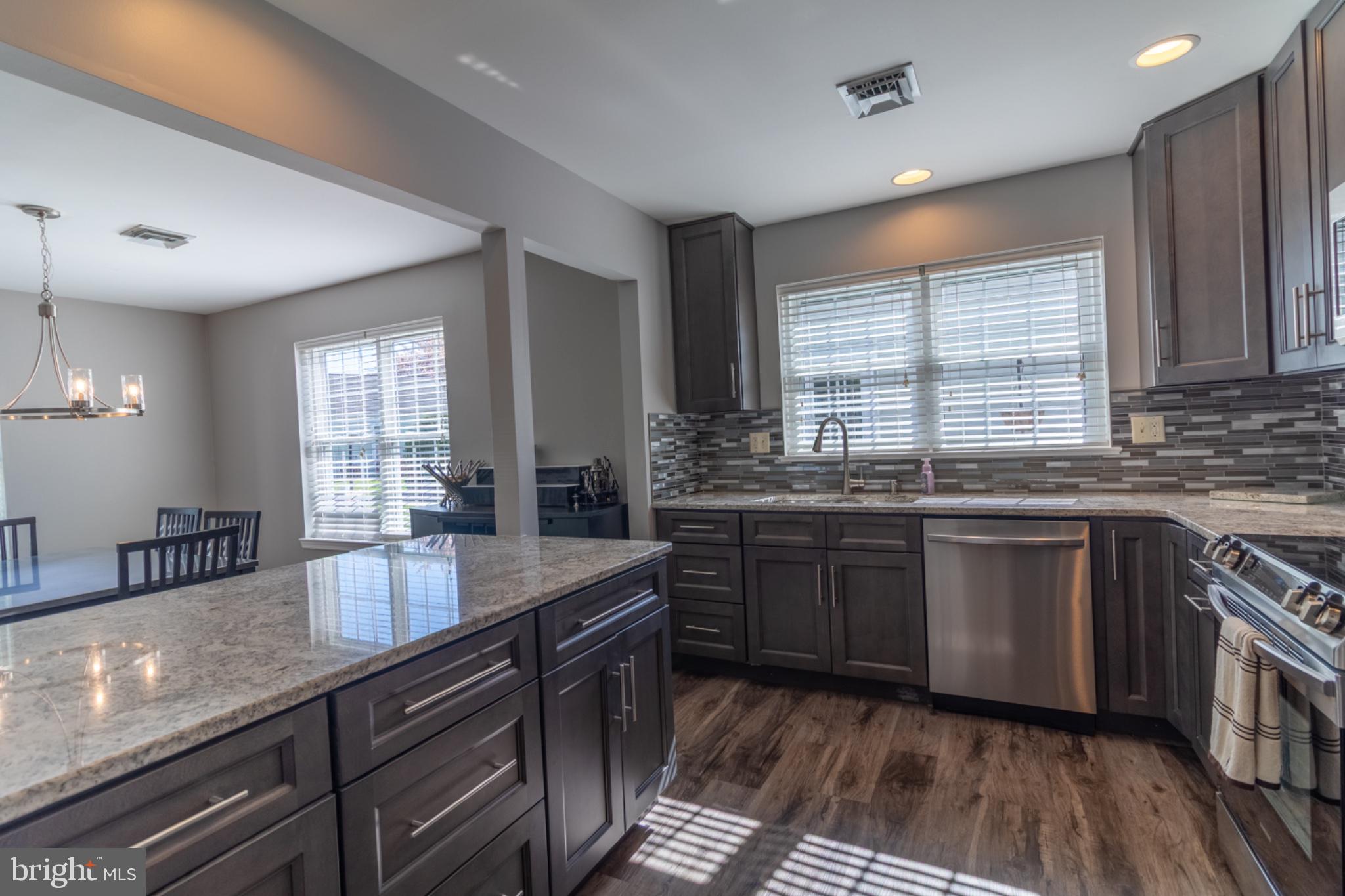ROCKLEDGE - Residential