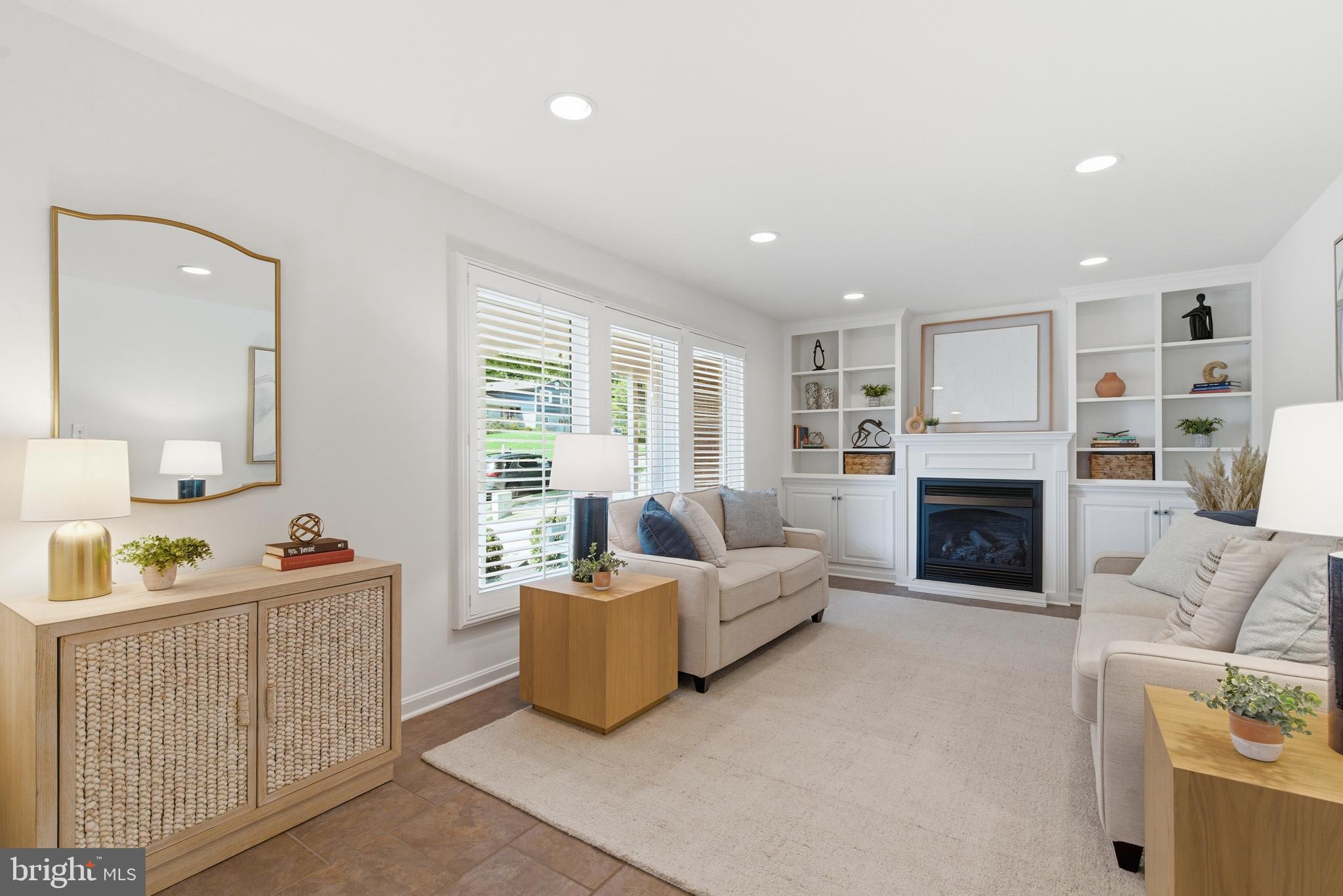 KINGS PARK WEST - Residential
