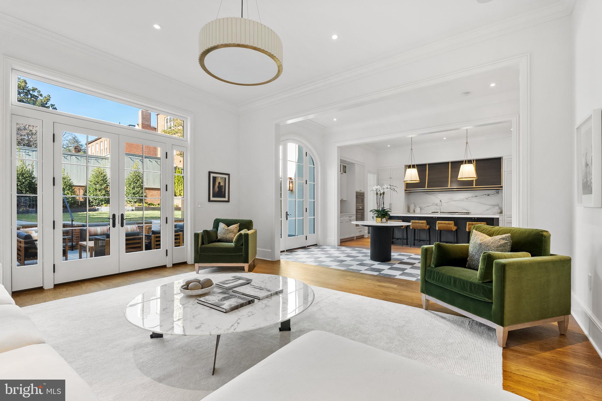 GEORGETOWN - Residential