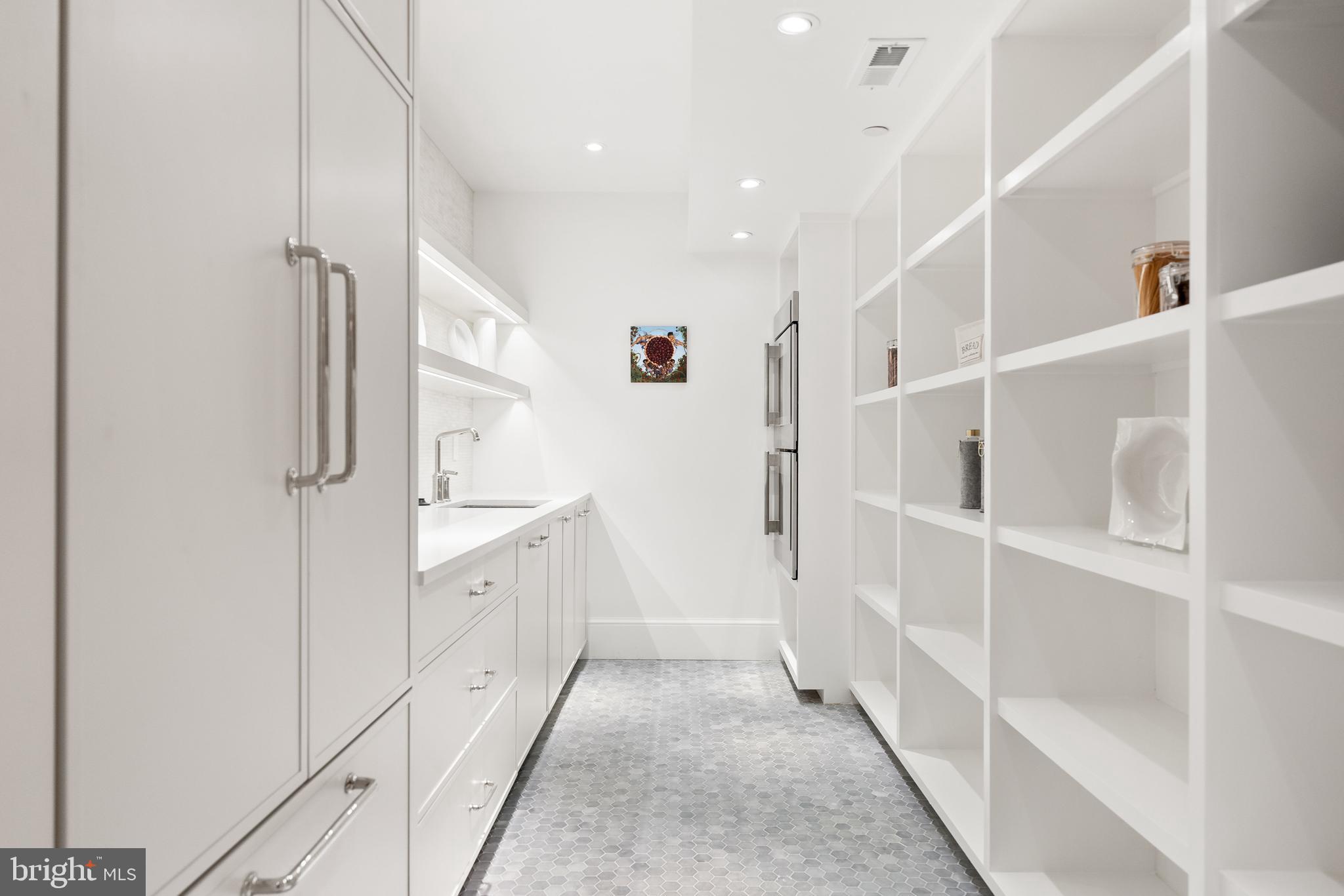 GEORGETOWN - Residential