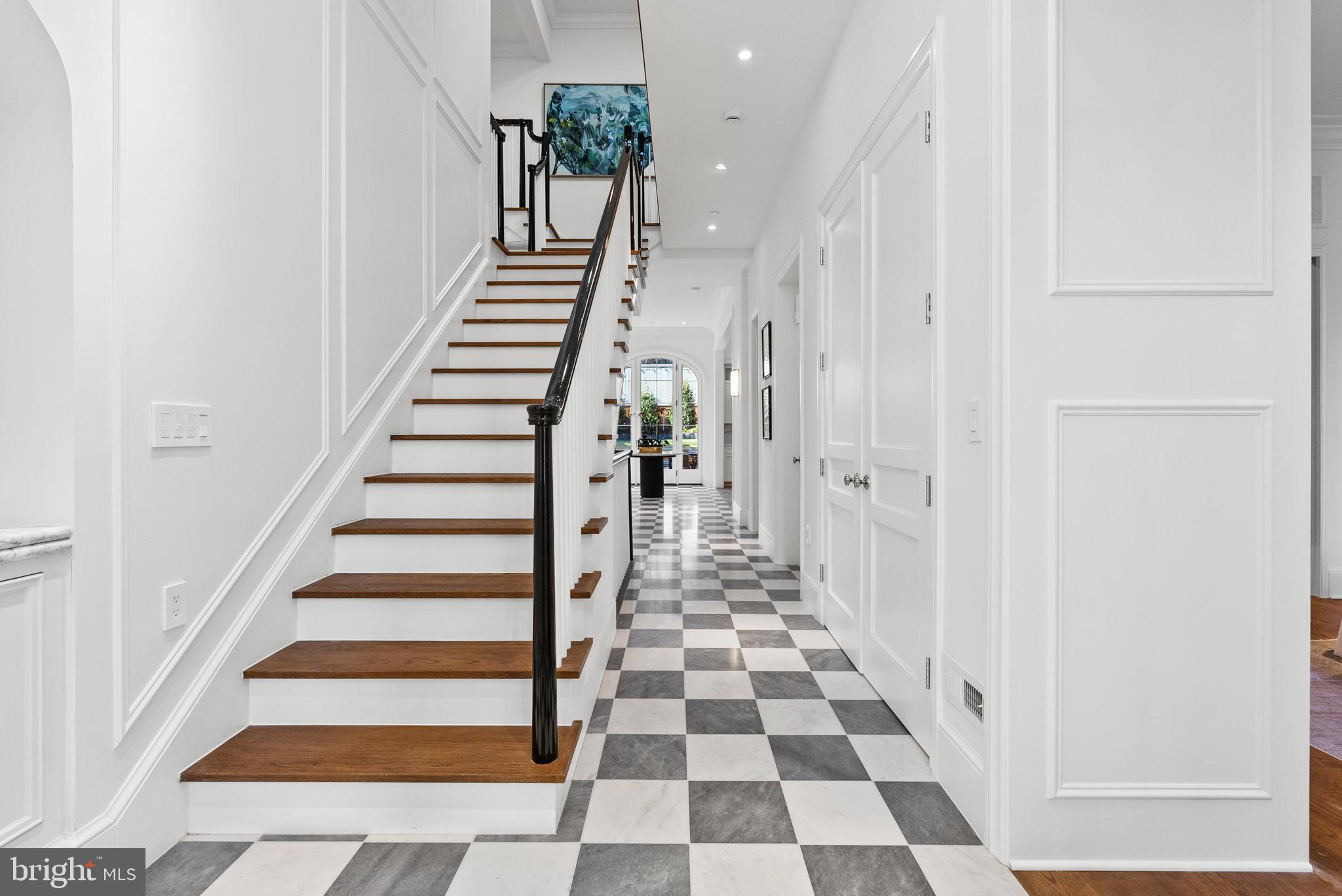 GEORGETOWN - Residential