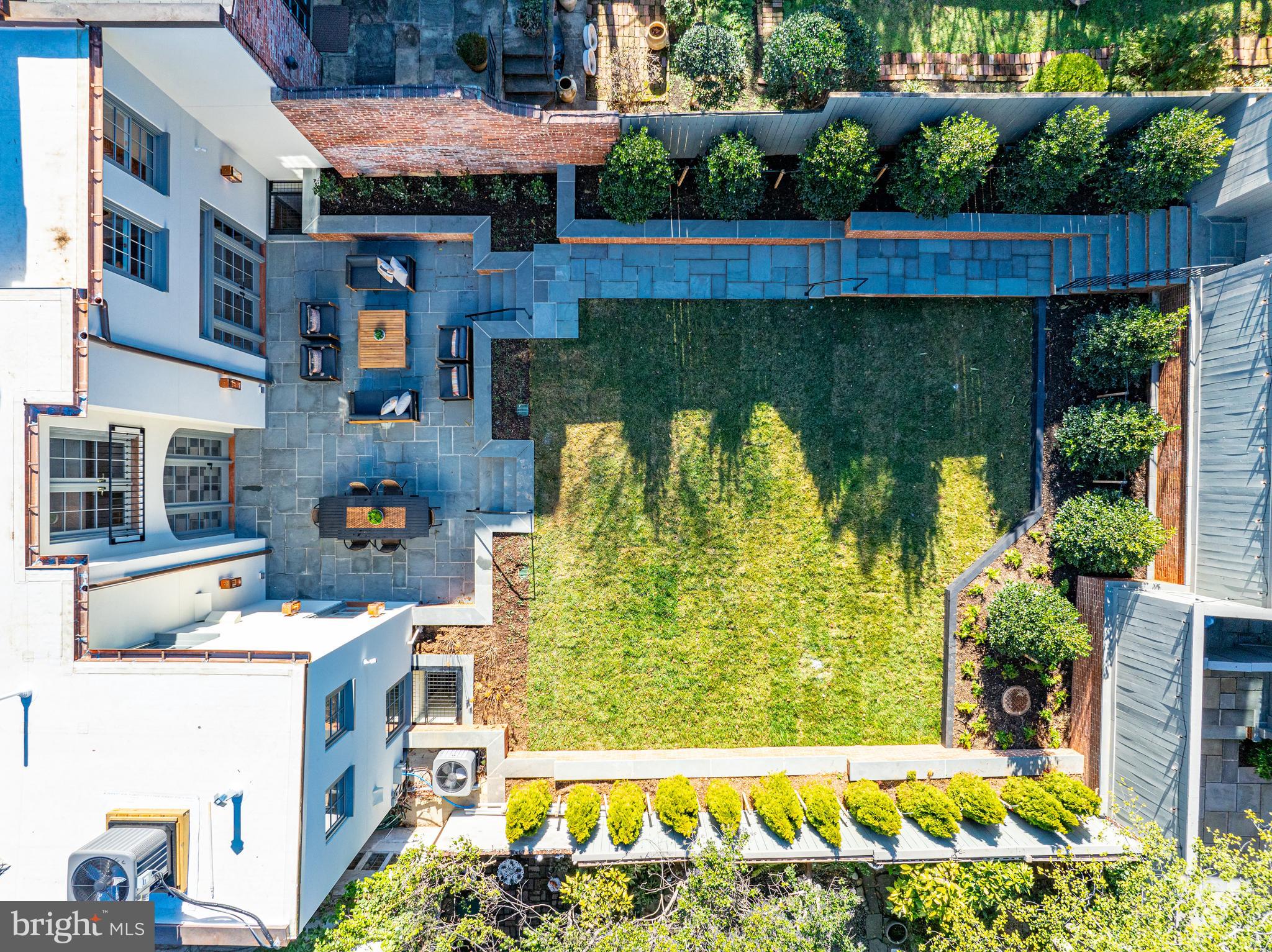 GEORGETOWN - Residential