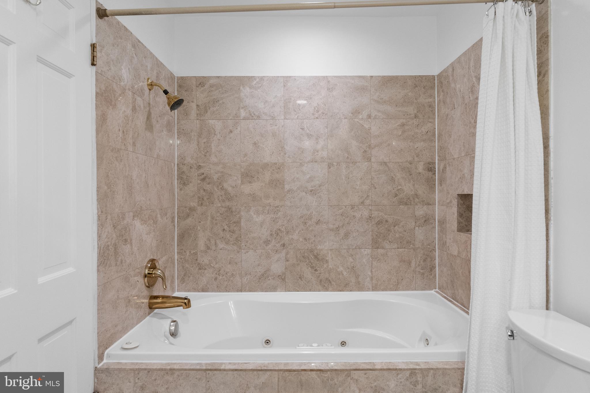 OLD TOWN - Residential