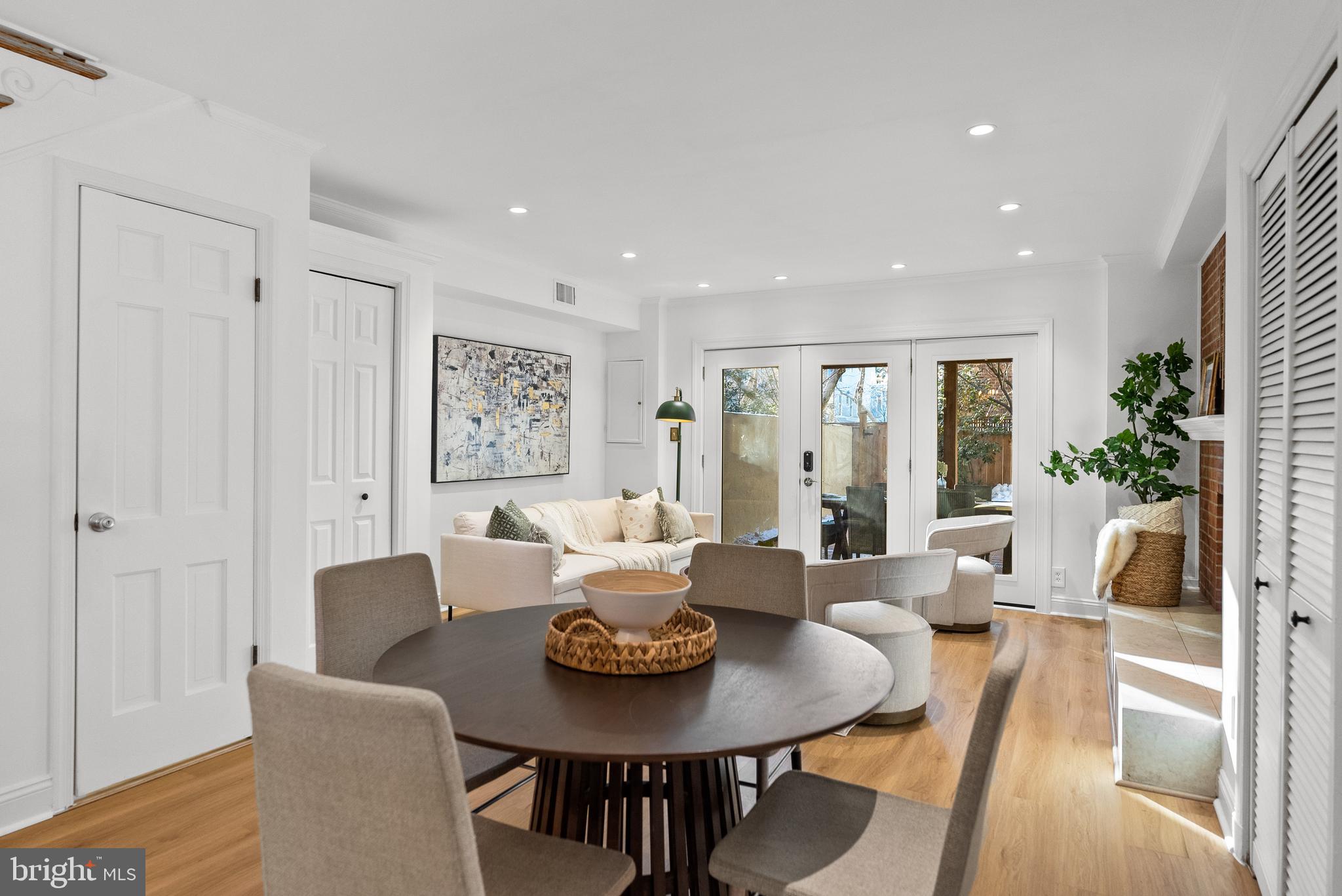 OLD TOWN - Residential