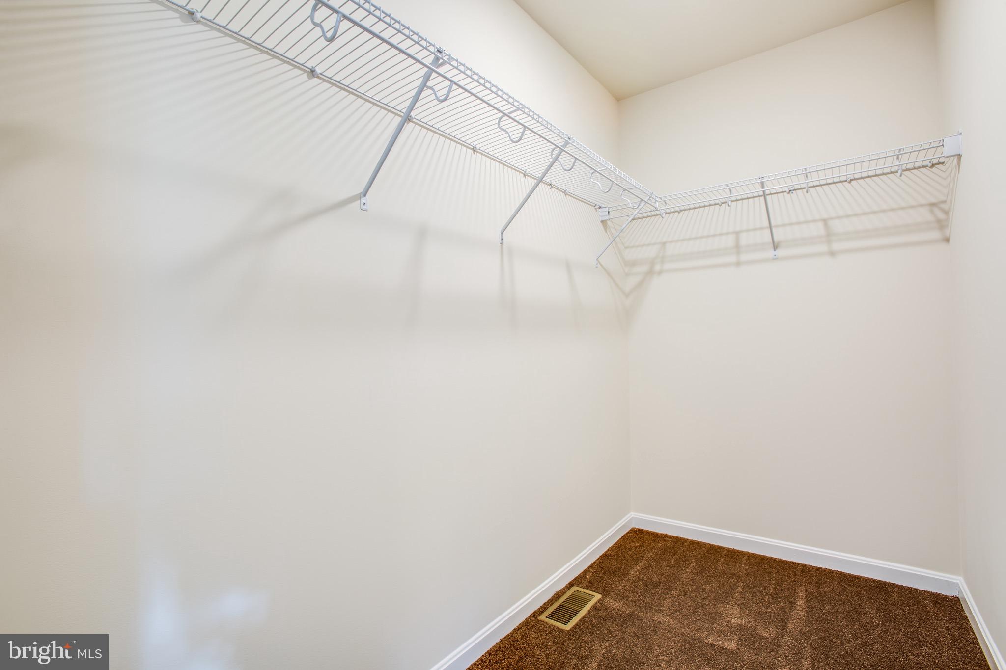 GLEBE HARBOR - Residential