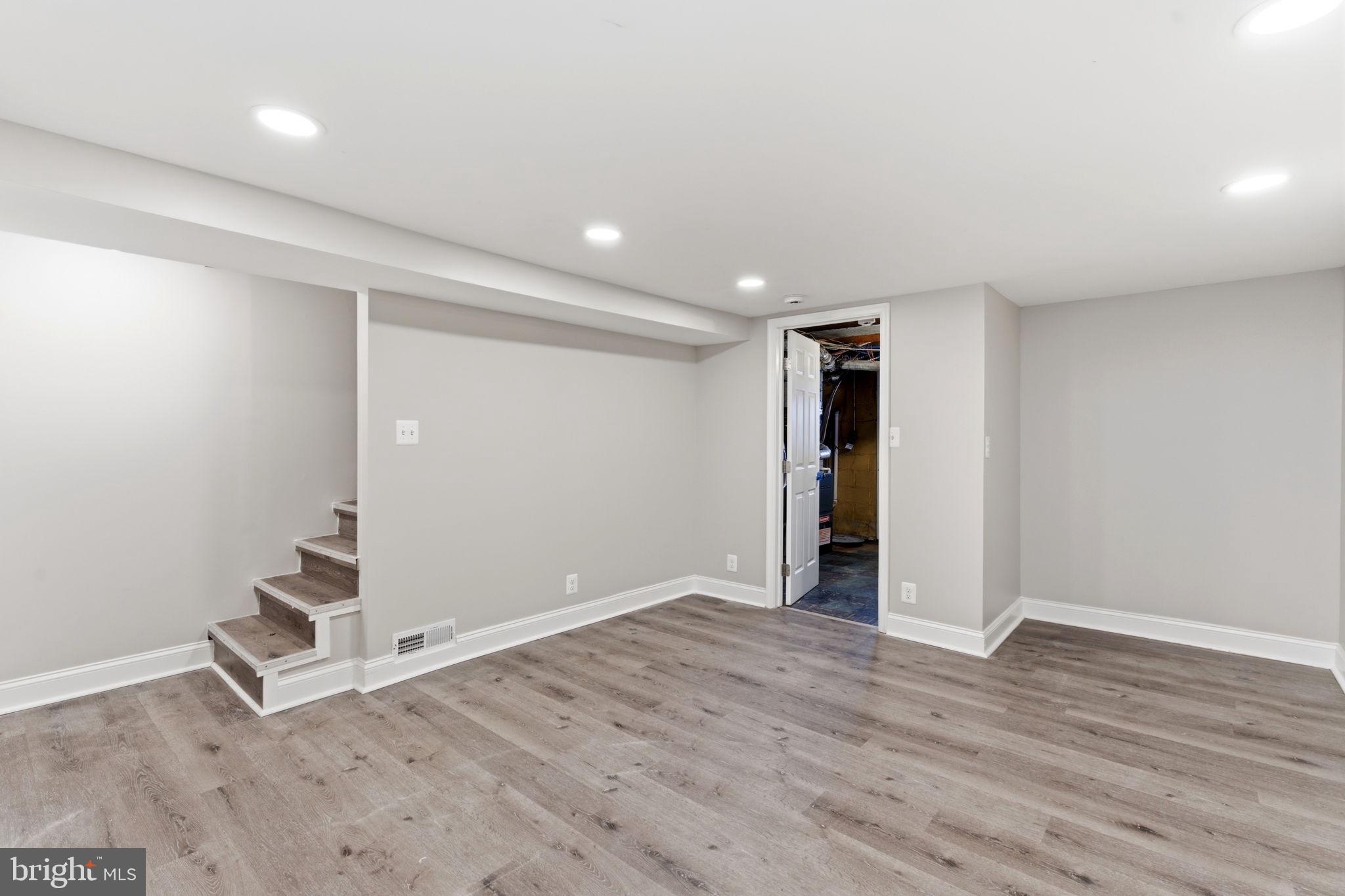 WILTSHIRE - Residential