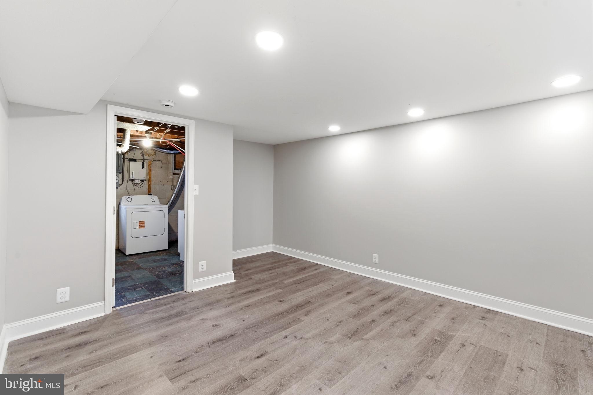 WILTSHIRE - Residential