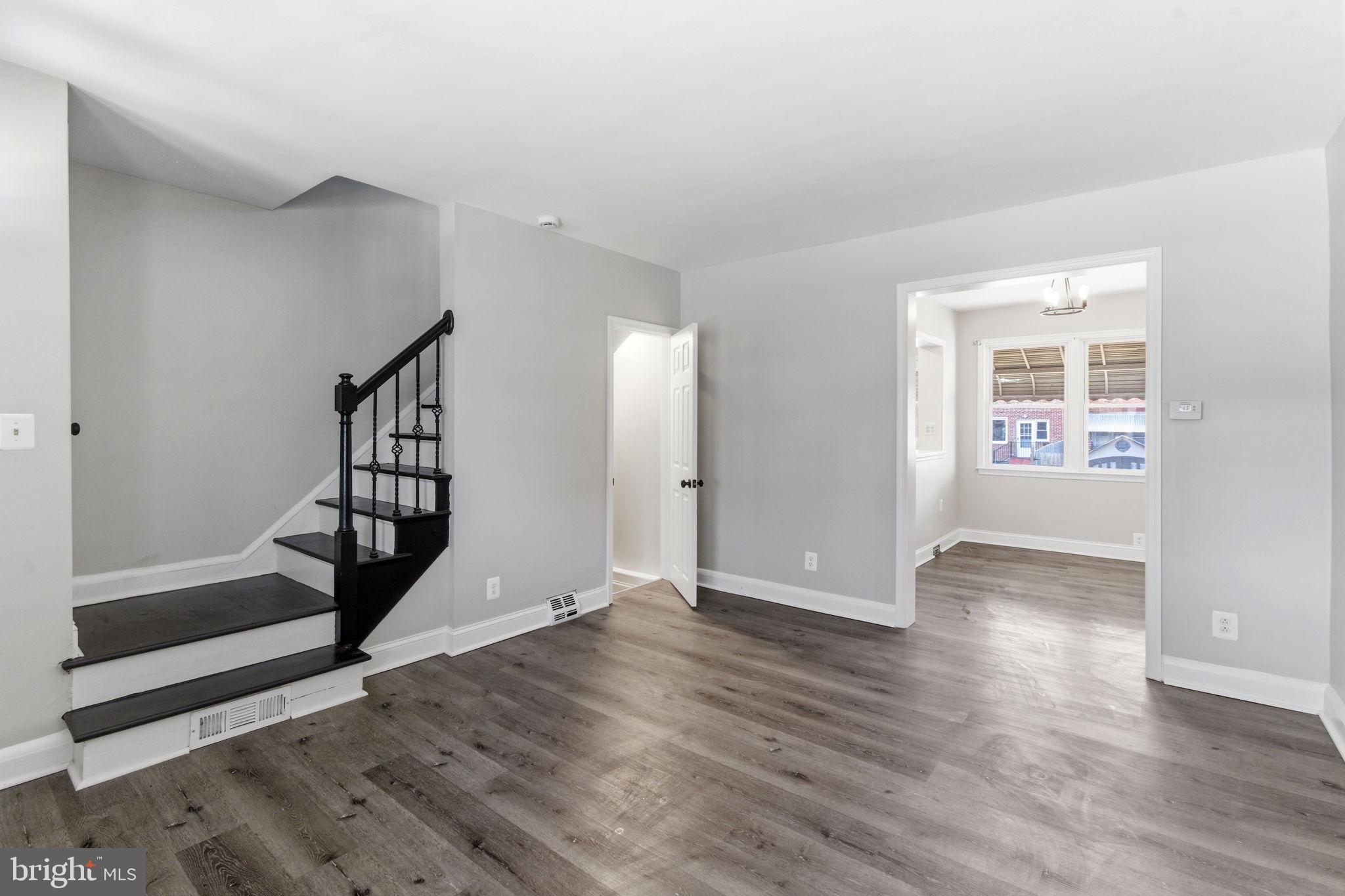 WILTSHIRE - Residential