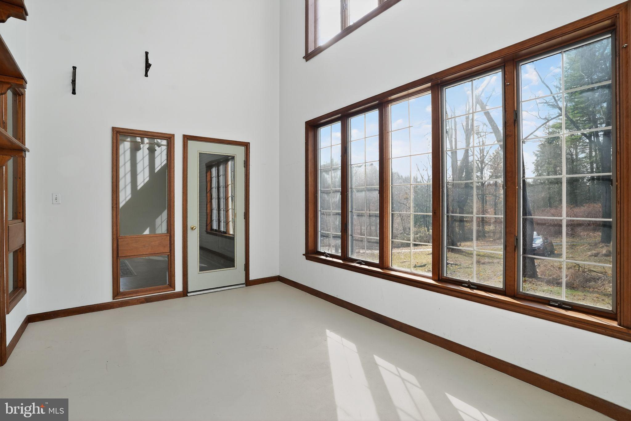 NON AVAILABLE - Residential